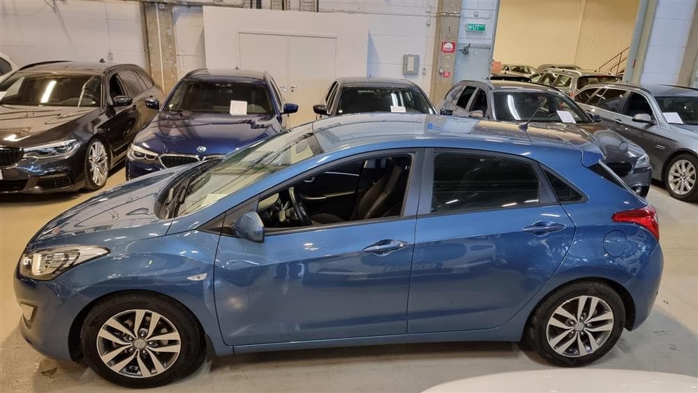Hyundai i30 1.4 5dr (100hk)