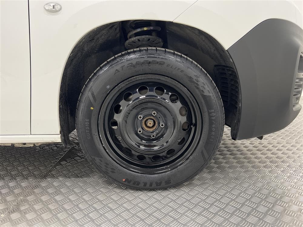 Citroën Berlingo 1.5 HDi Eu6 130hk Aut Värmare interiör
