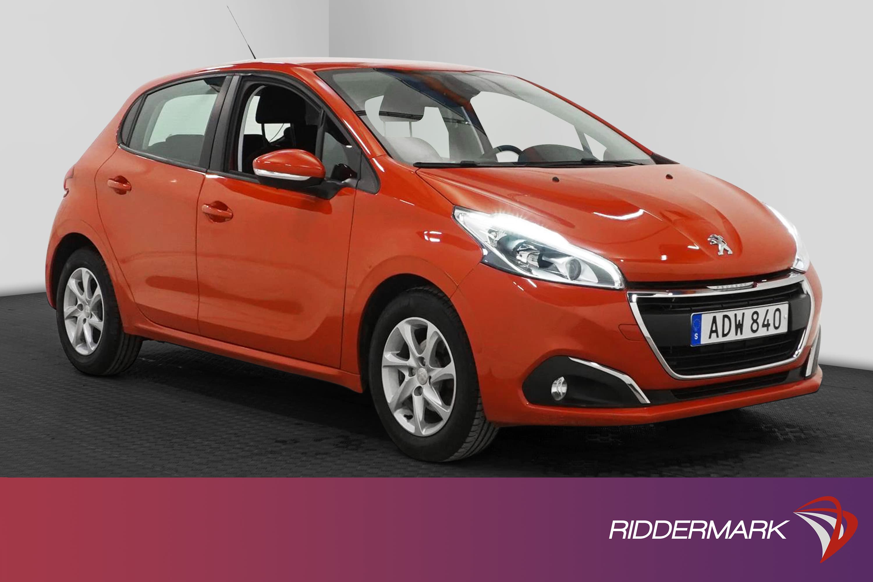 Peugeot 208 5-dörrar 1.2 82hk Låg Skatt 2-Brukare 0,45l/mil