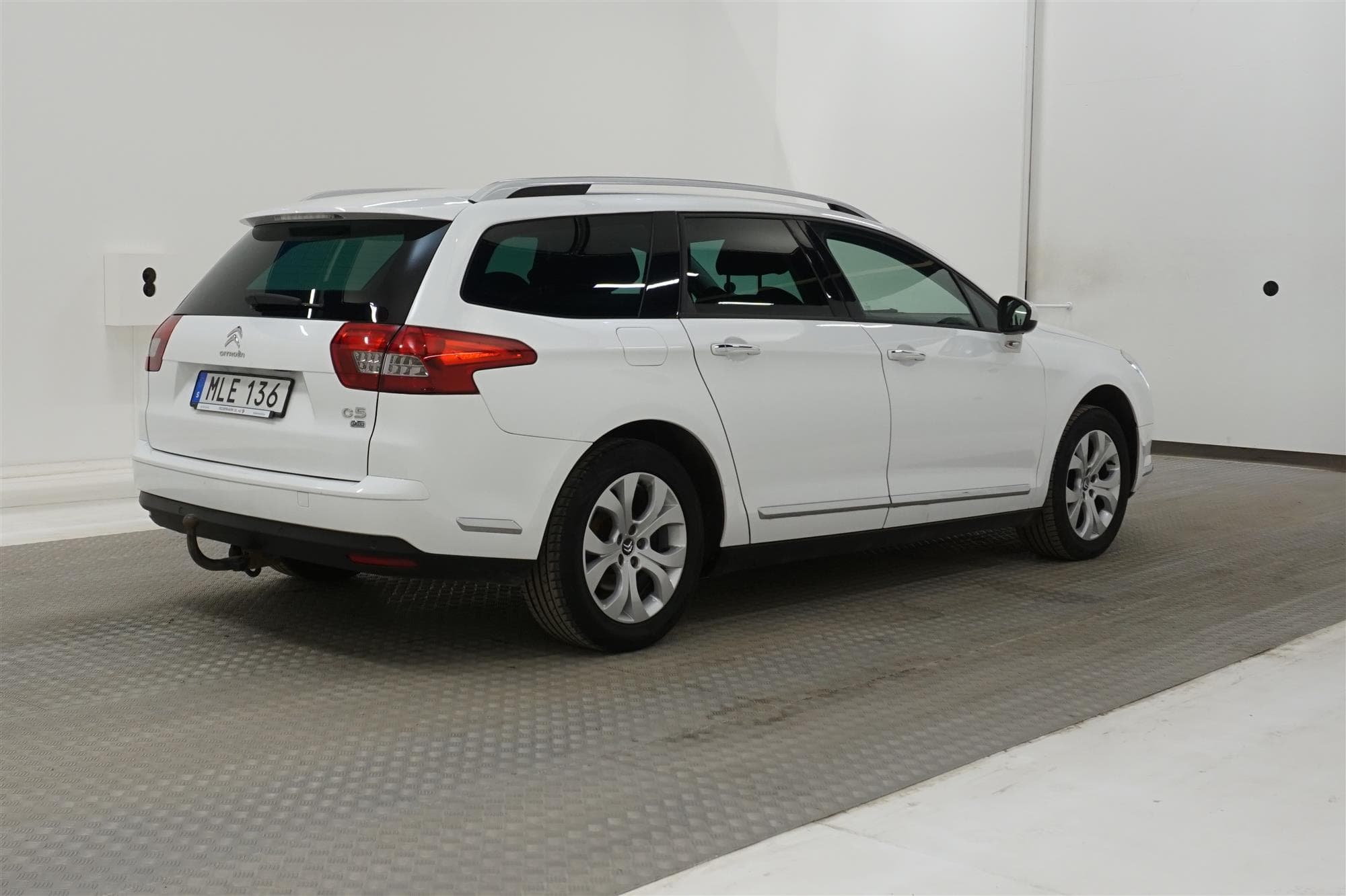Citroën C5 Tourer 1.6 114hk P-Sensor Låg Skatt 0,43L/mil