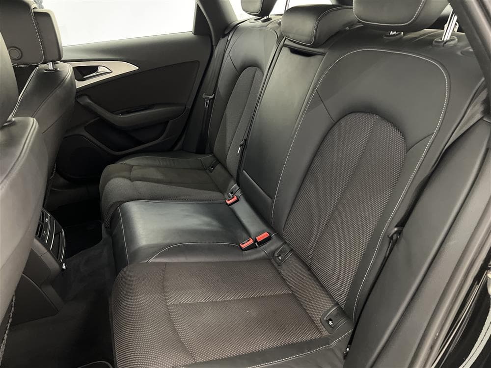 Audi A6 2.0 TDI 190hk Quattro S-Line D-Värm Drag 0,51l/milinteriör