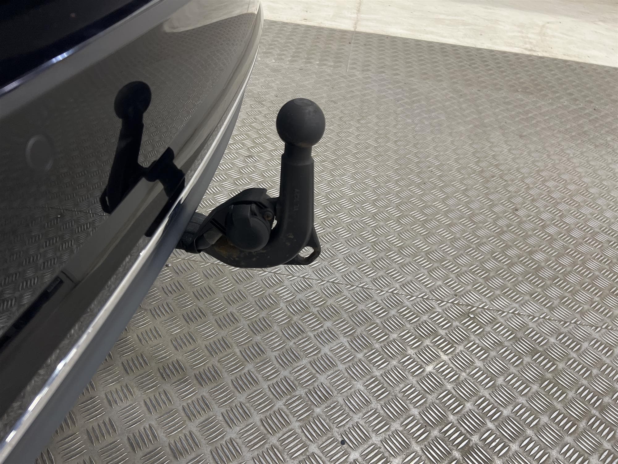 Audi A4 2.0 TDI Quattro 190hk D-Värmare Drag Audi Connect 
