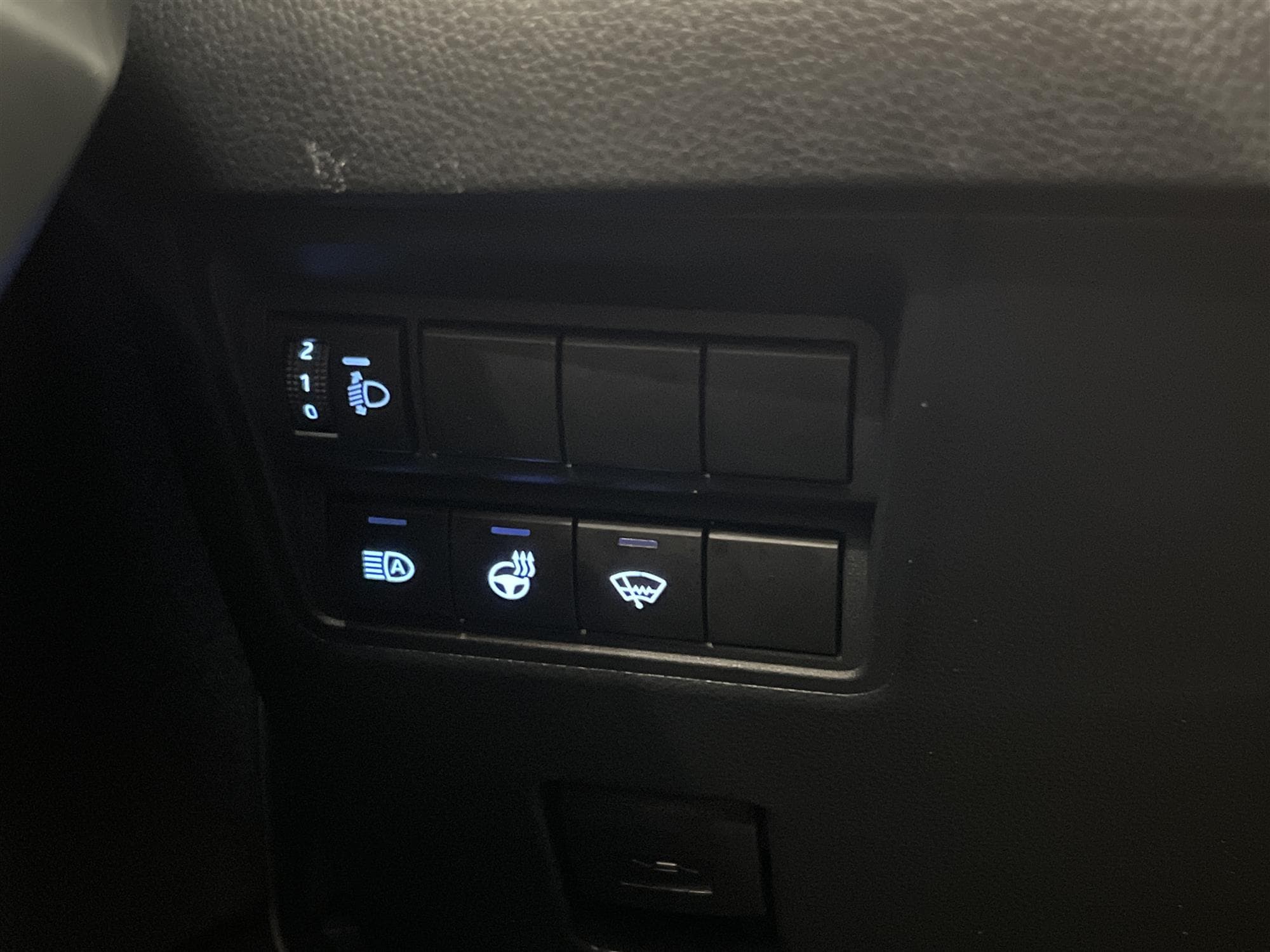 Toyota Yaris Cross Hybrid e-CVT 116hk Active B-Kamera