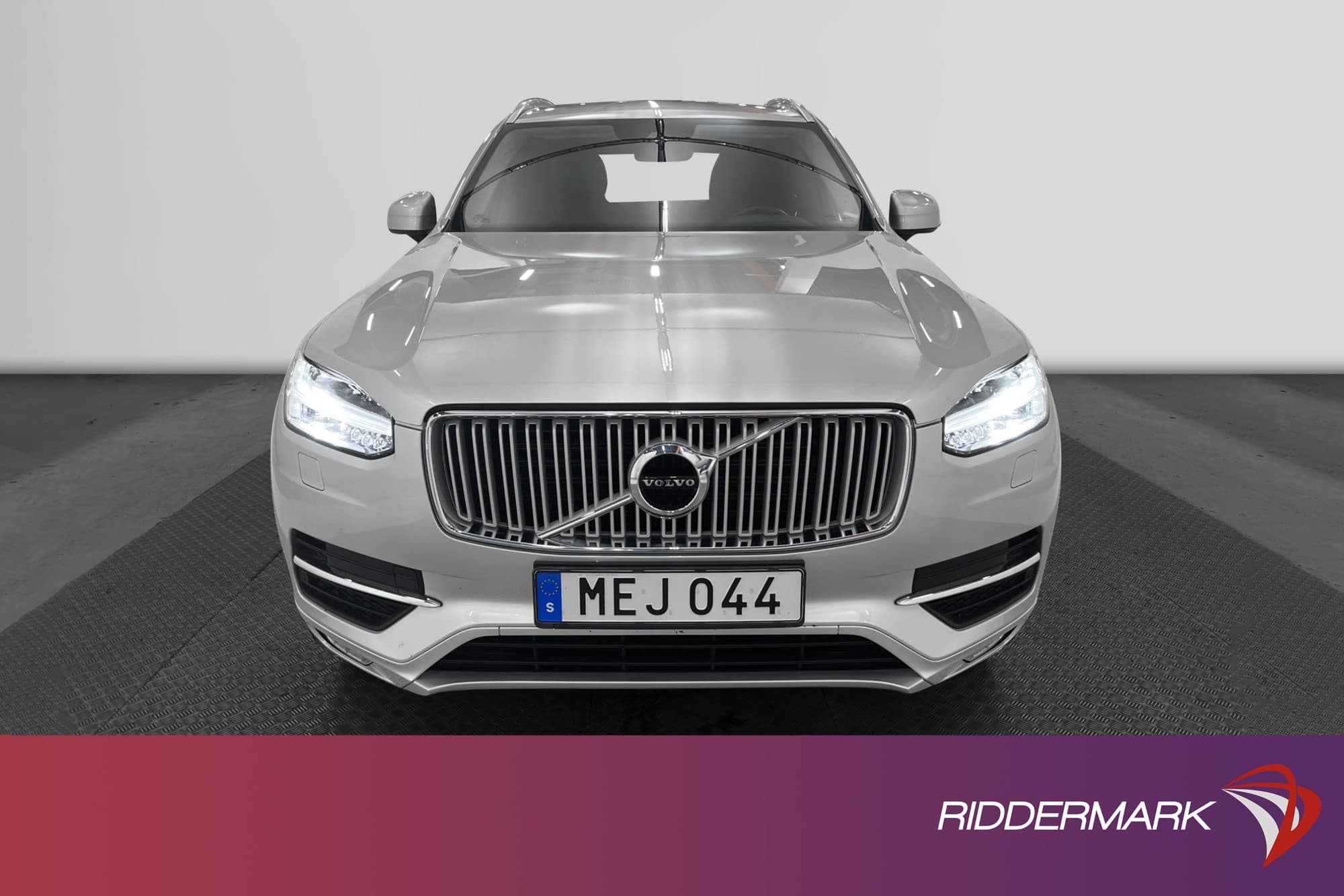 Volvo XC90 D5 AWD 225hk Inscription Navi Skinn Välservad