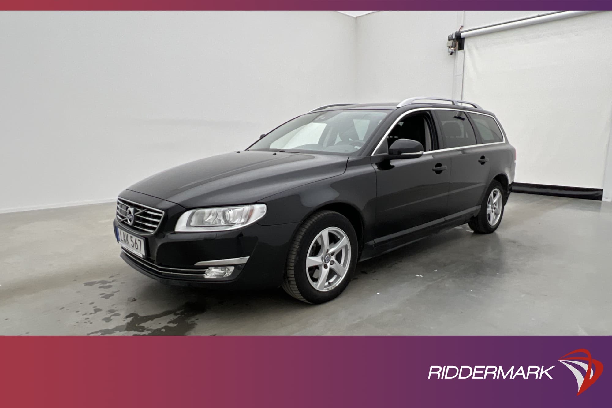 Volvo V70 D4 Classic Summum VOC Taklucka Värm Kamera Drag