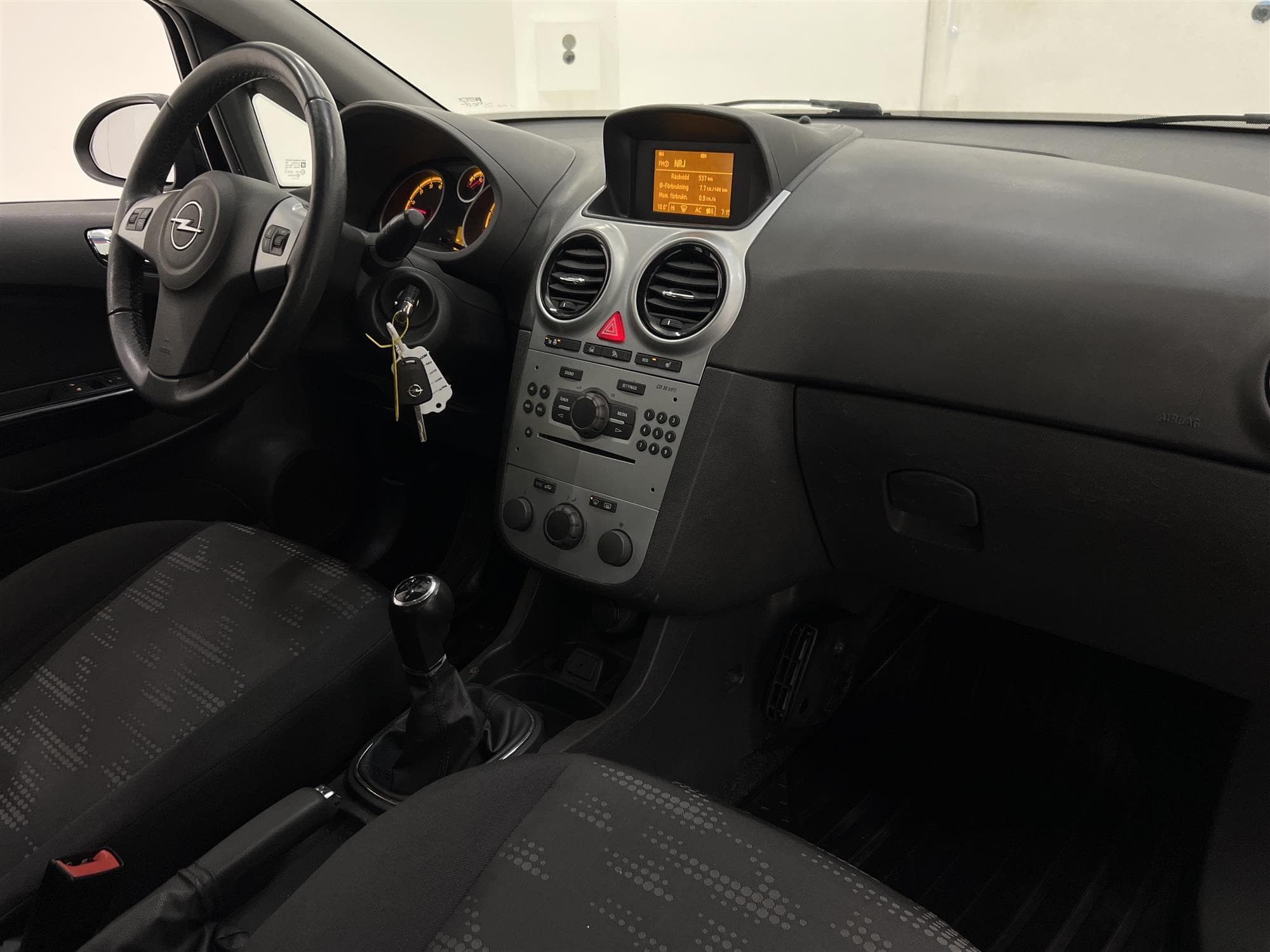 Opel Corsa 1.2 ecoFLEX 85hk M&K-Värmare Nyservad 0,43L/mil