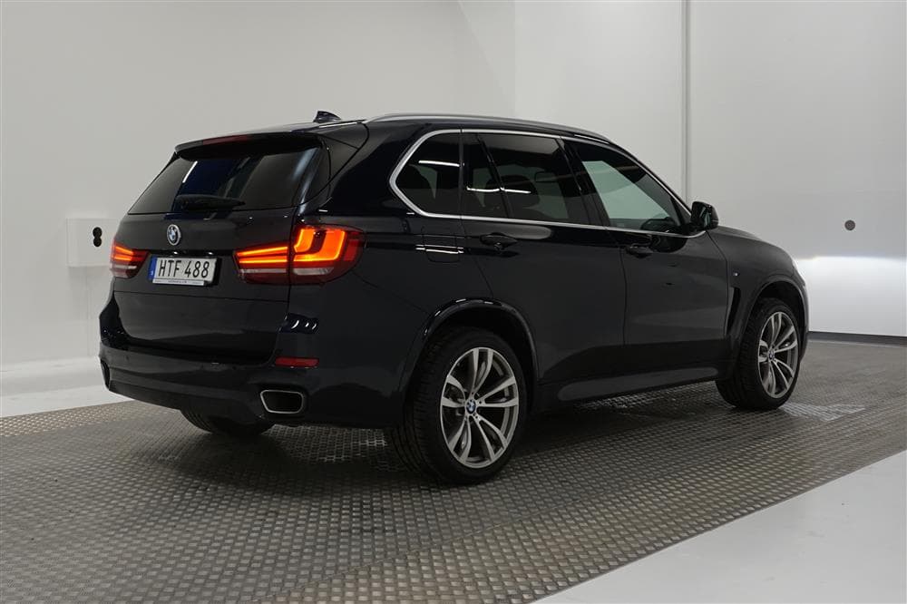 BMW X5 xDrive30d M Sport Värmare Panorama B&O Kamera Navi