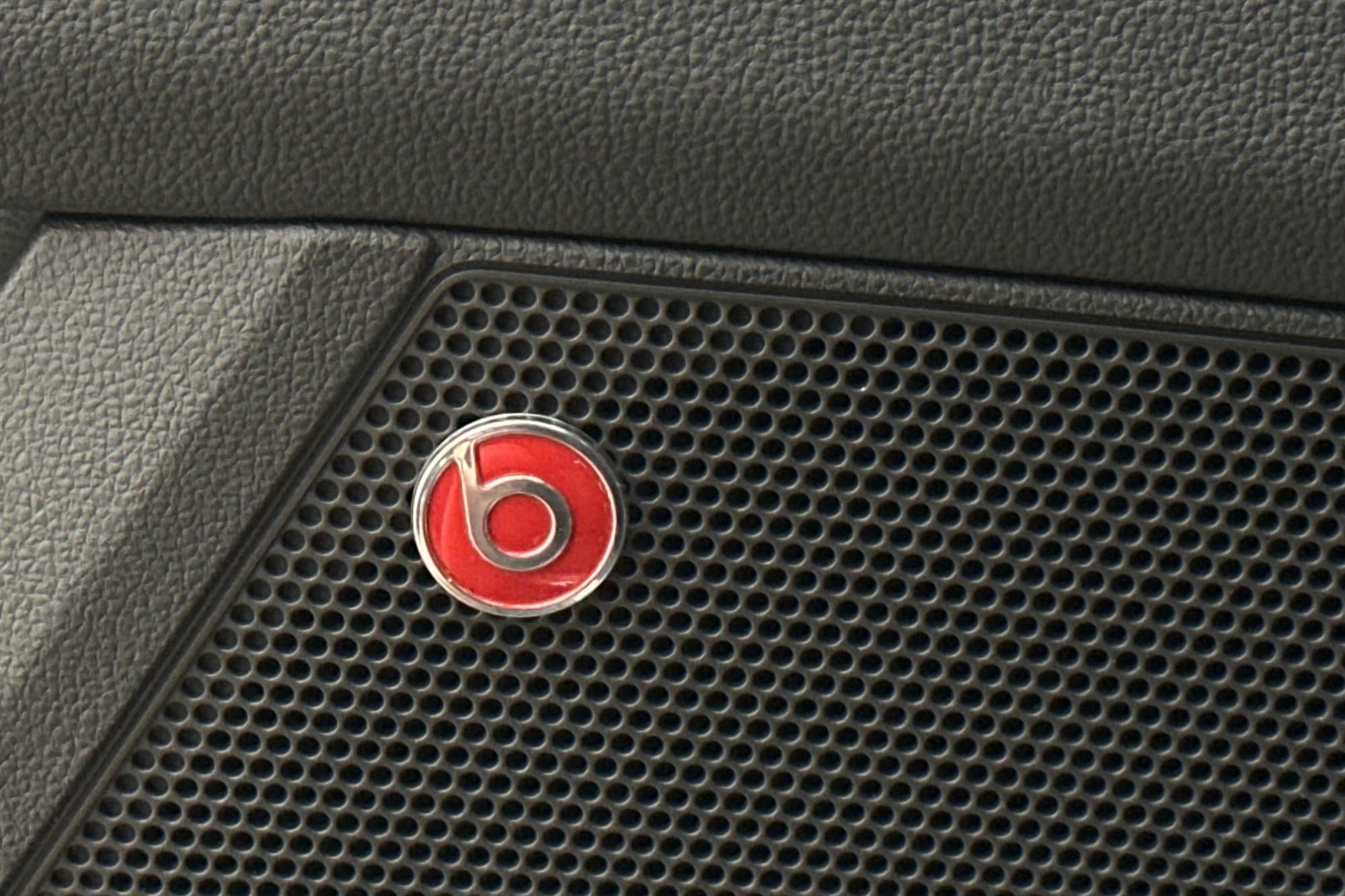 SEAT Leon Cupra 2.0 TSI 290hk DCC Beats Navi CarPlay Ambient