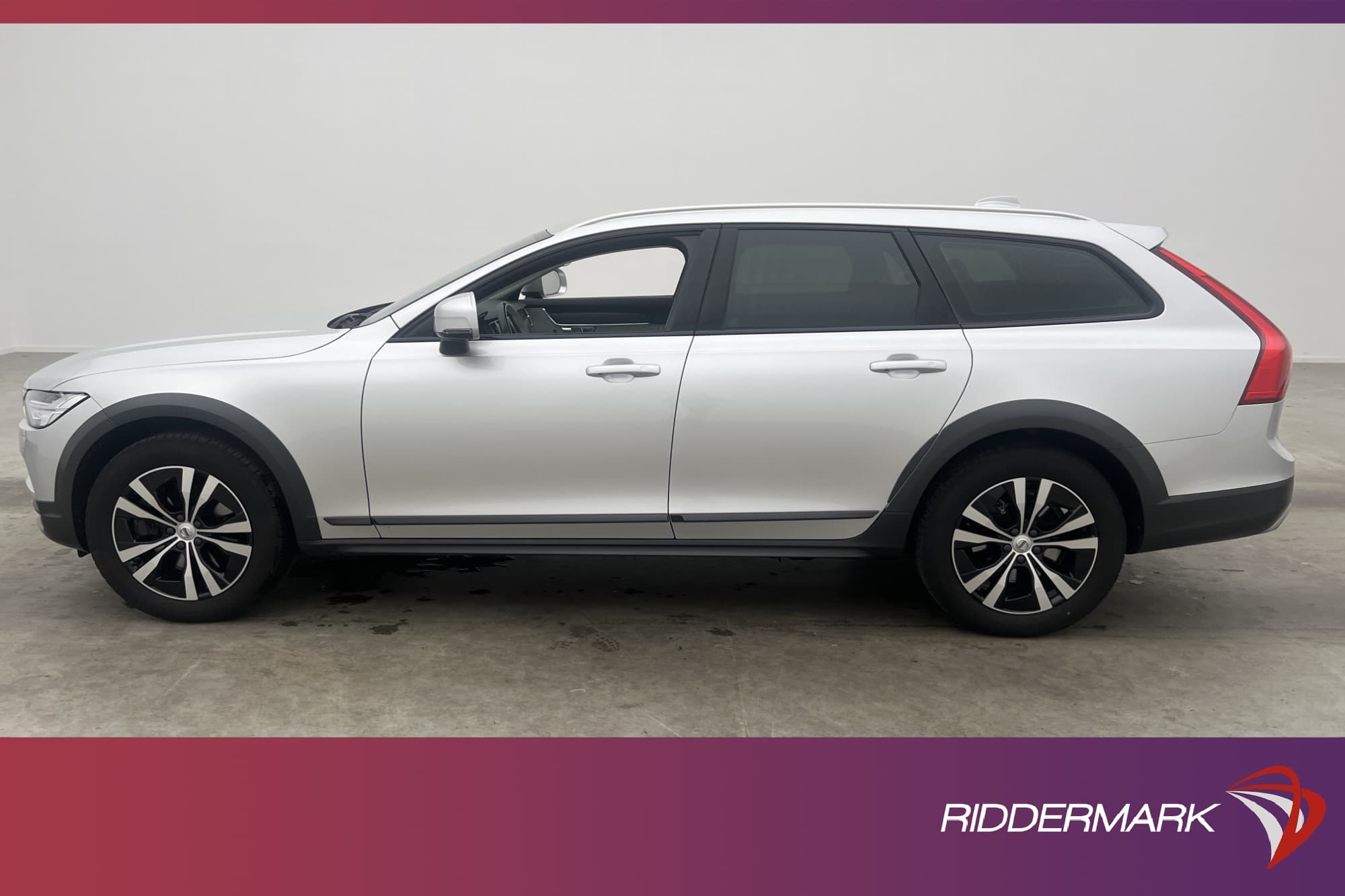 Volvo V90 Cross Country D4 AWD