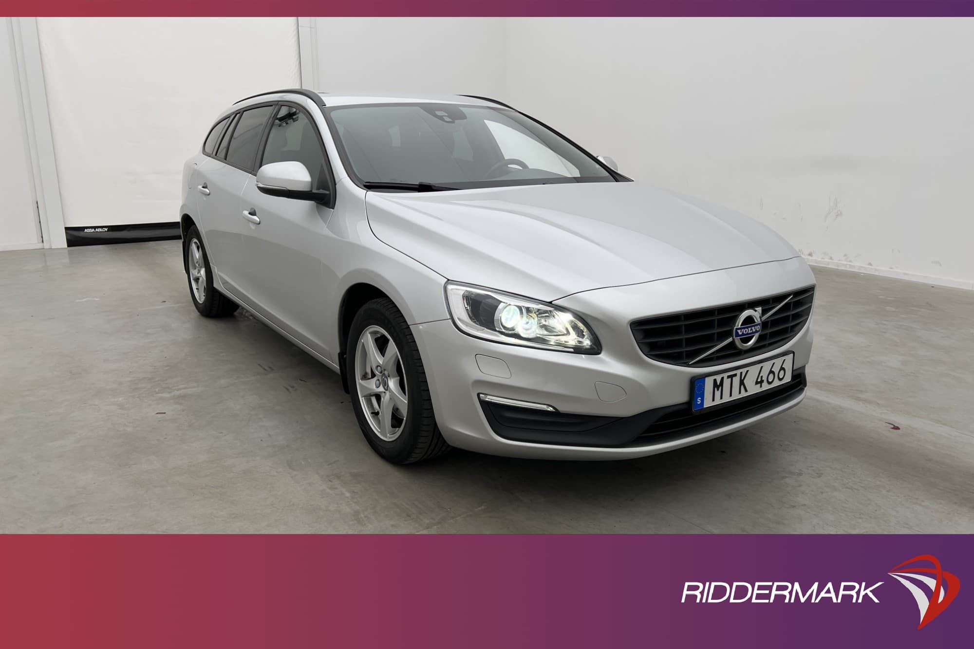 Volvo V60 T3