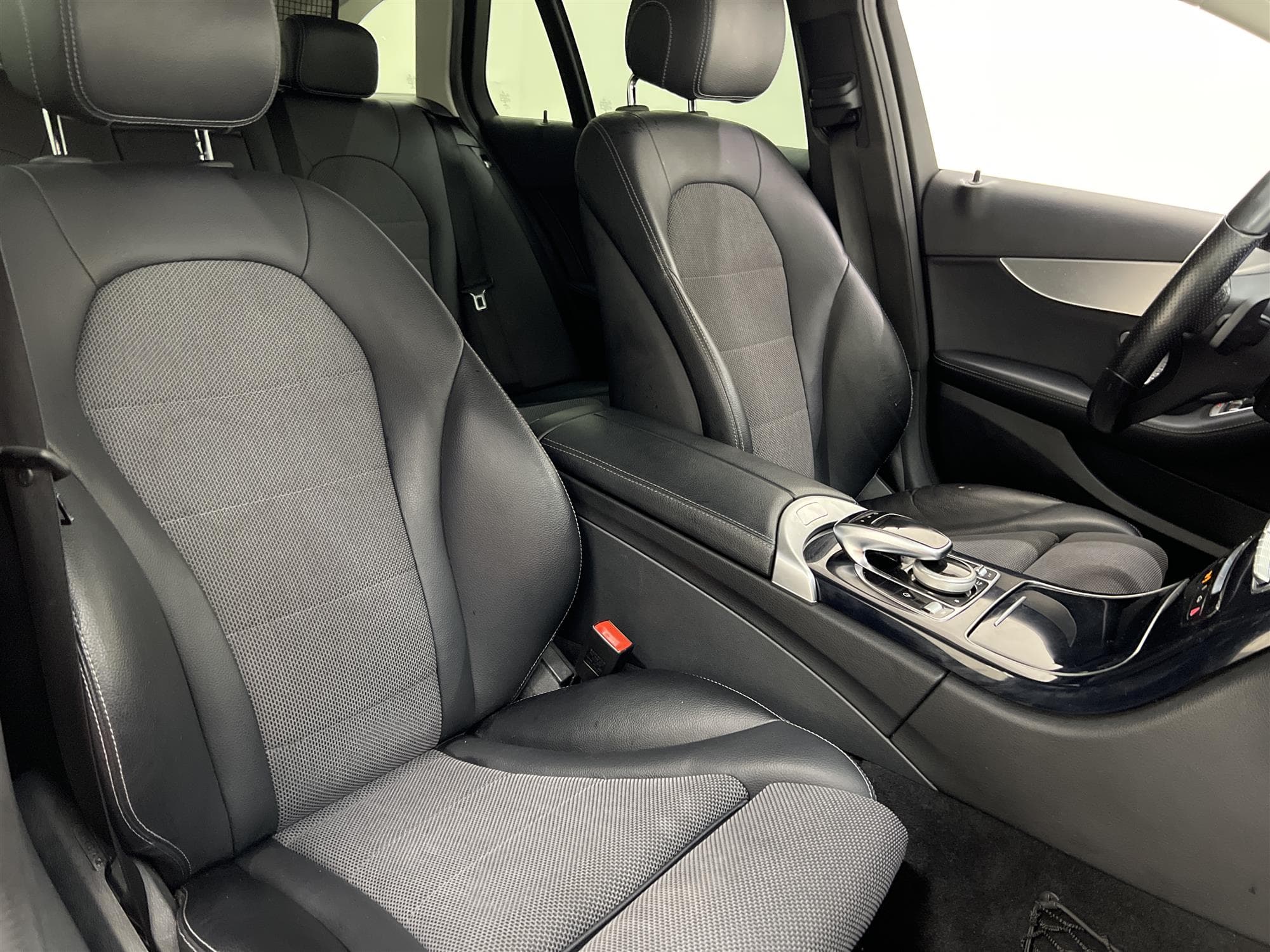 Mercedes-Benz C 220 d 4M Kombi 170hk Drag Värmare 0,47l/mil