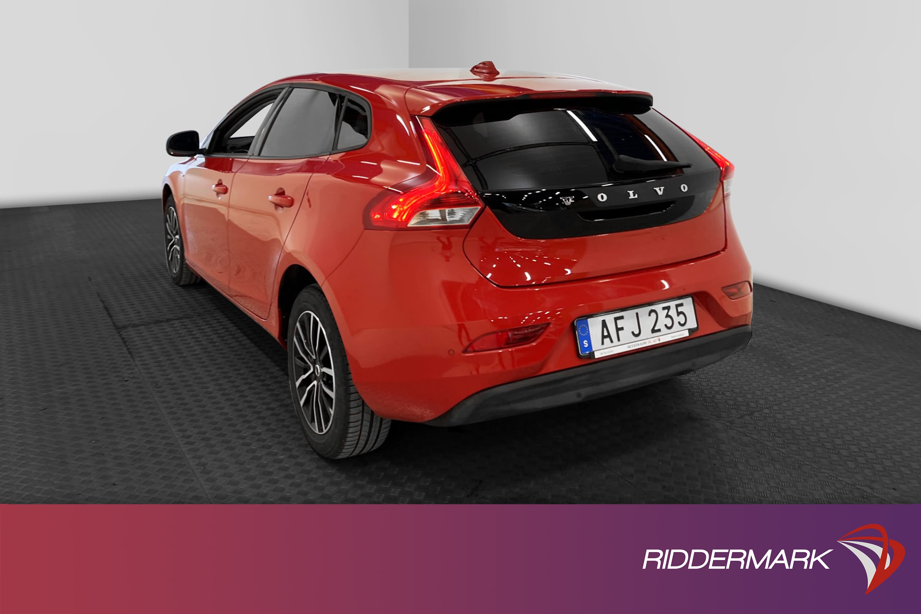 Volvo V40 T2 122hk Momentum