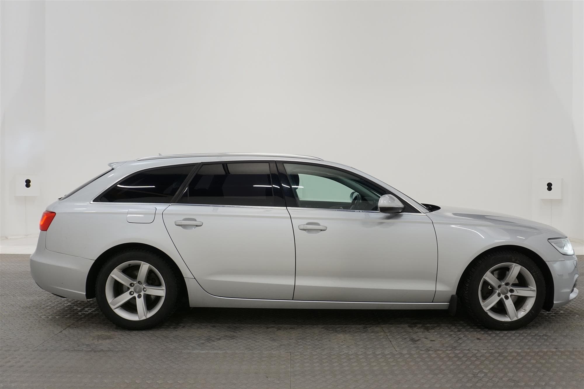 Audi Avant 2.0 TDI DPF 177hk Dragkrok Nyservad 0,51L/mil