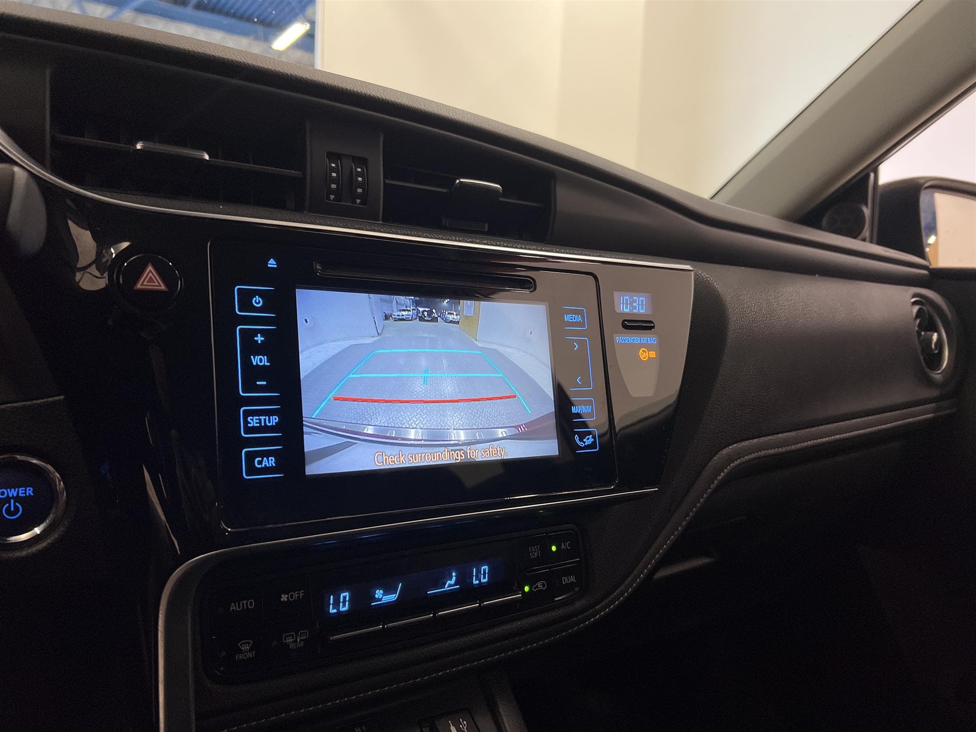 Toyota Auris TS Hybrid e-CVT 136hk 2 Brukare M&K-Värm B-Kam