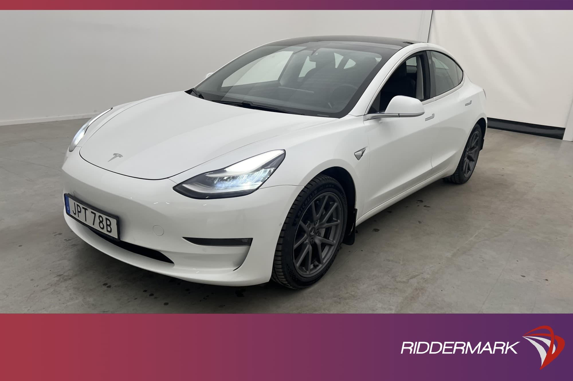 Tesla Model 3 Long Range AWD