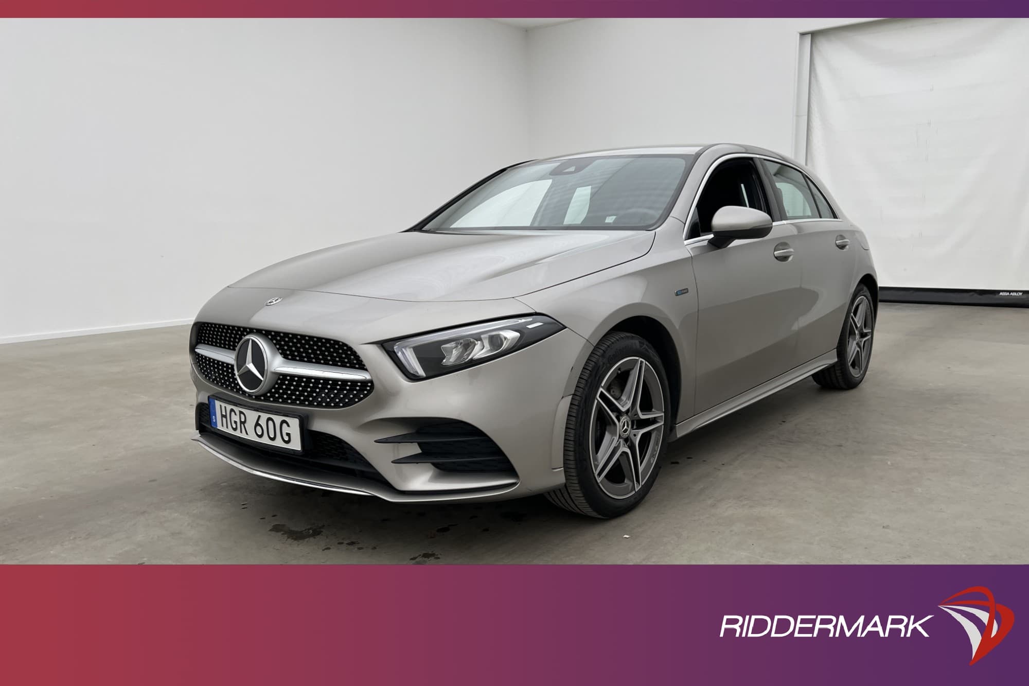 Mercedes-Benz A 250 e 8G-DCT 218hk AMG Line P-Värmare Kamera