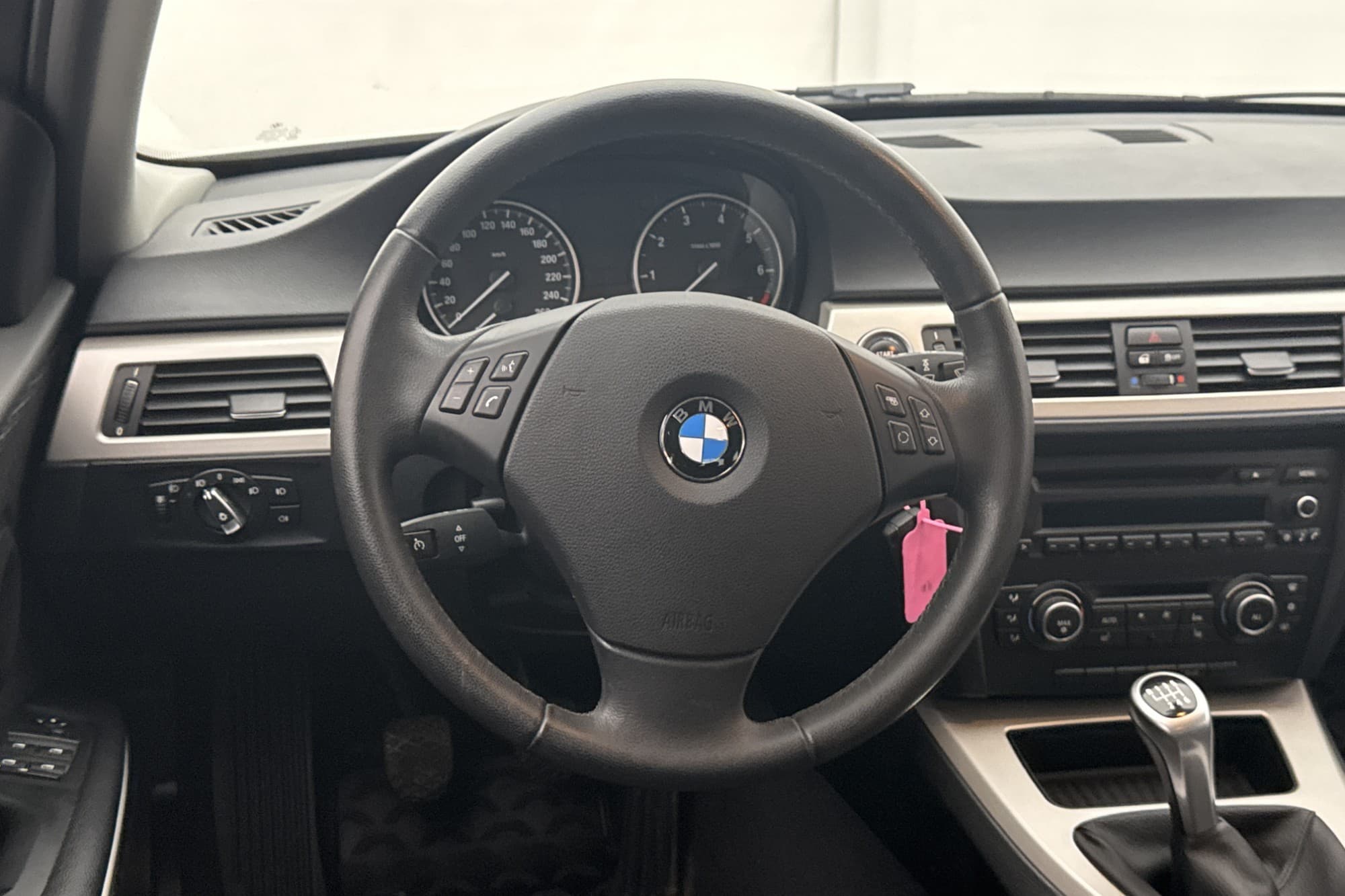 BMW 316 i Touring 122hk Comfort En-Brukare Halvskinn