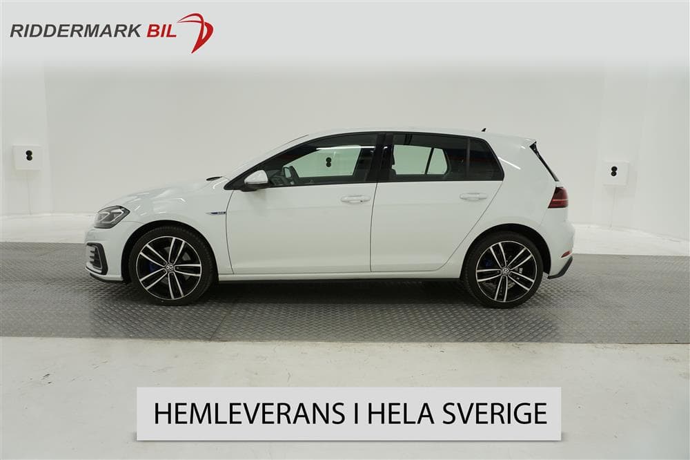 Volkswagen Golf GTE 204hk