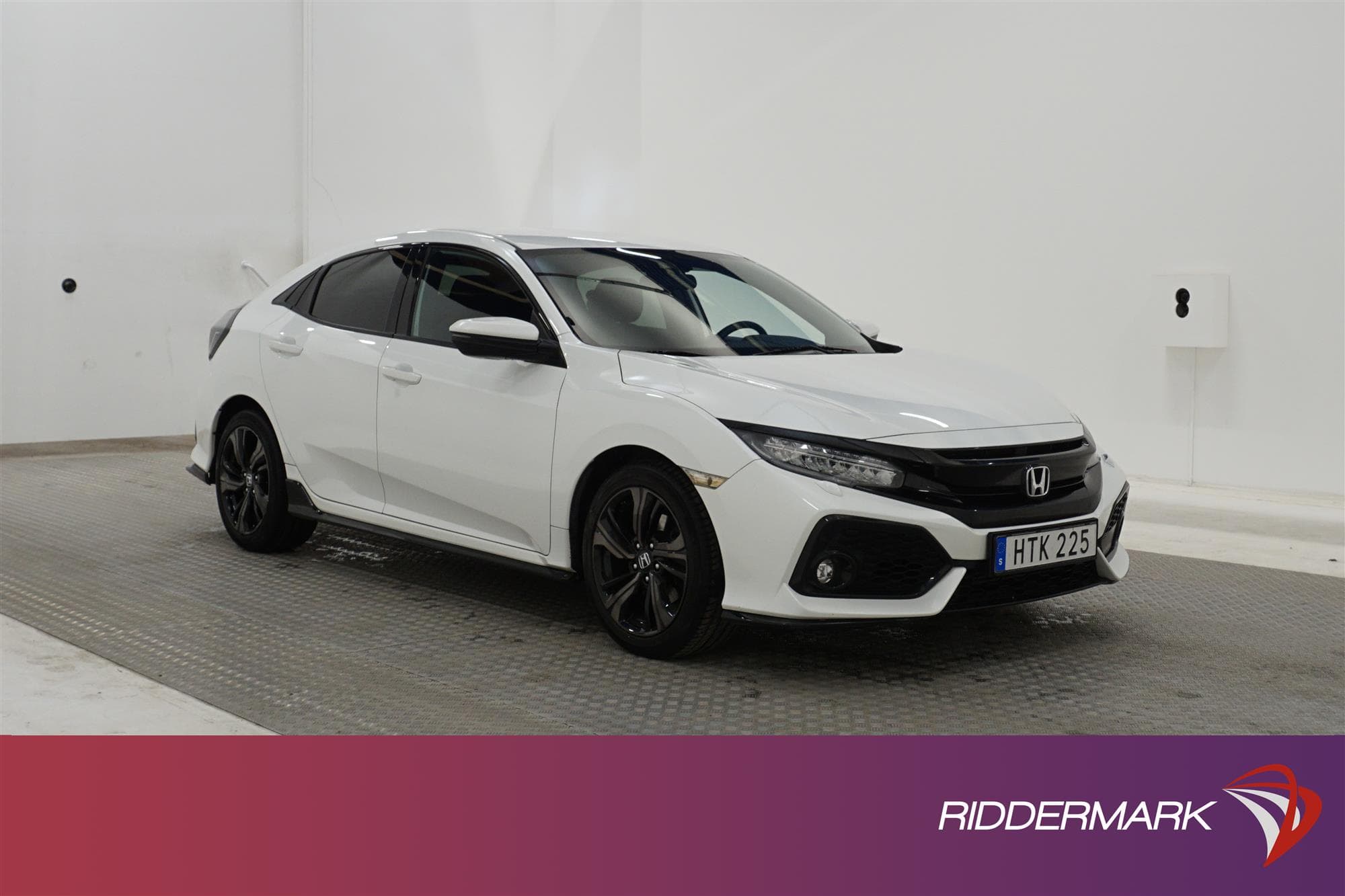 Honda Civic 1.5 i-VTEC Turbo CVT 182hk
