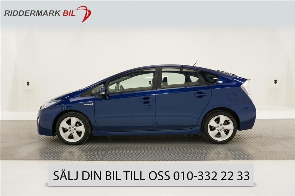 Toyota Prius 1.8 Hybrid 99hk