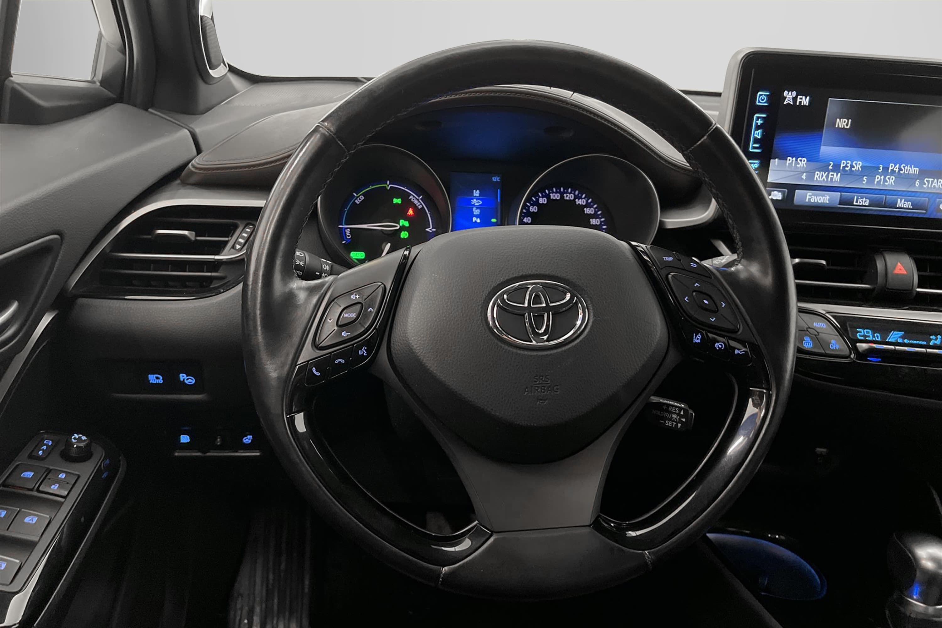 Toyota C-HR Hybrid CVT 122hk Executive M-Värm JBL Navigator
