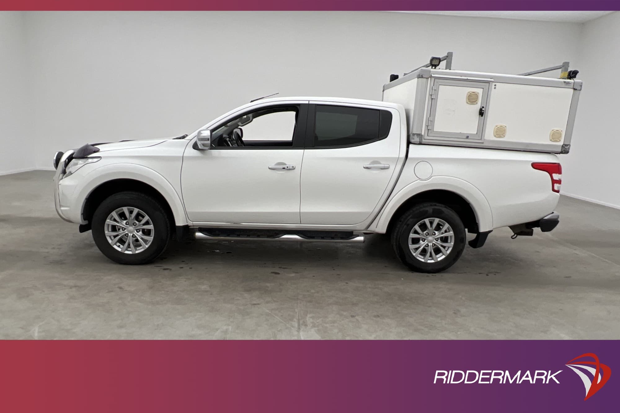 Mitsubishi L200