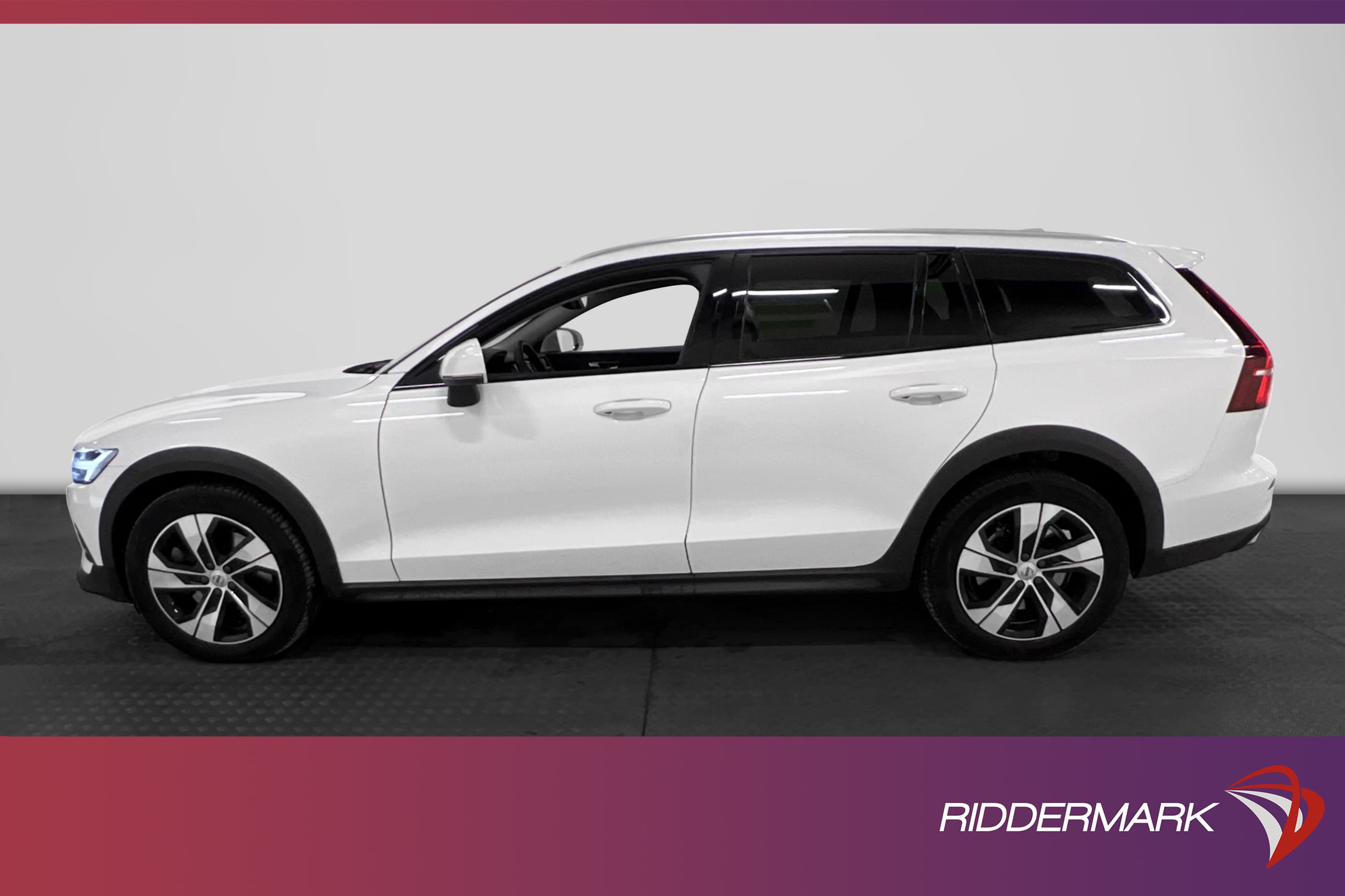 Volvo V60 Cross Country