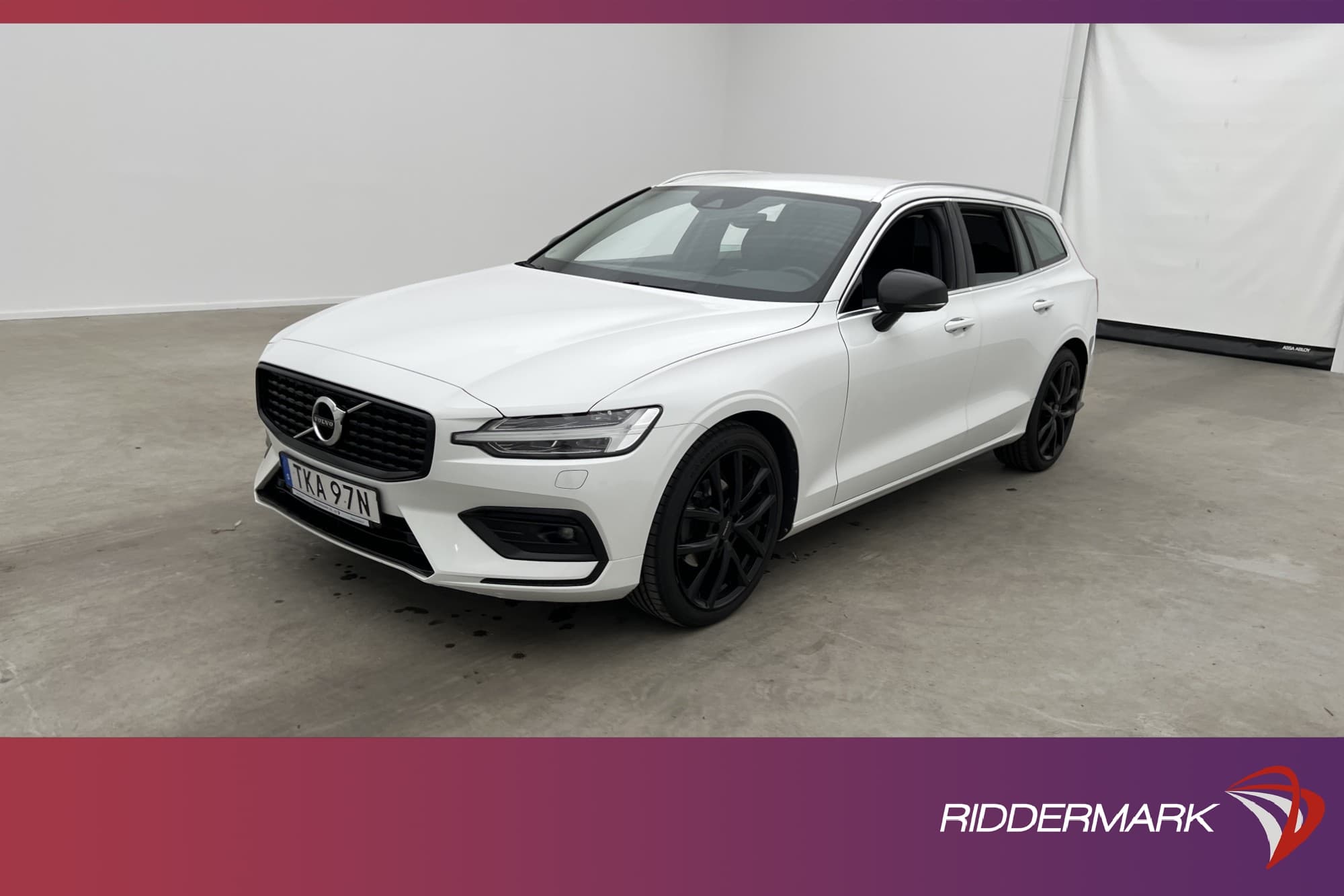 Volvo V60 D4