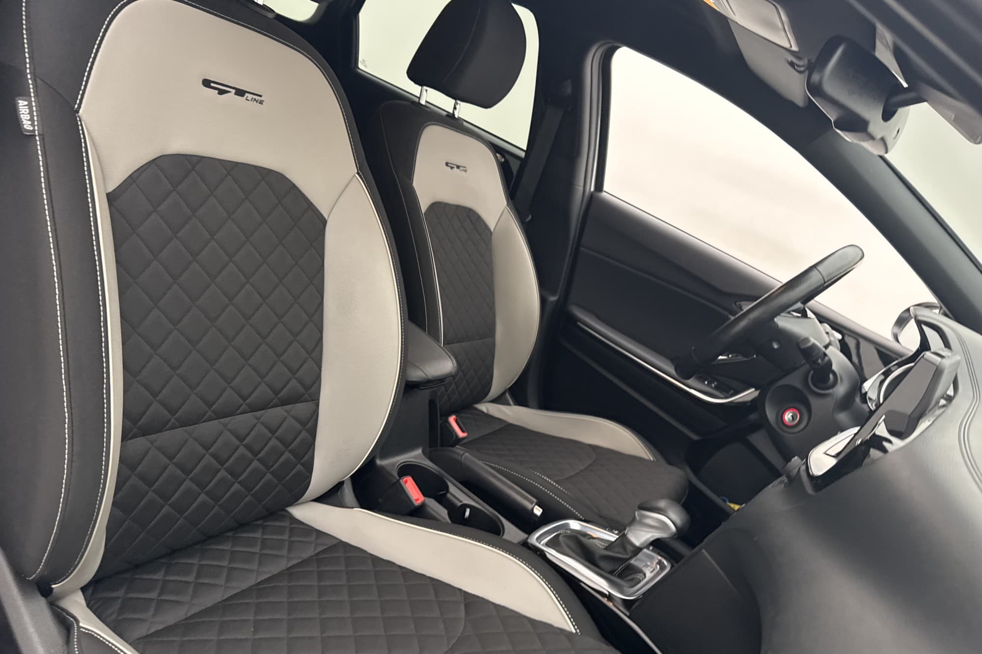 Kia Ceed SW 1.4 T-GDI 140hk GT-Line Kamera Navi Rattvärme