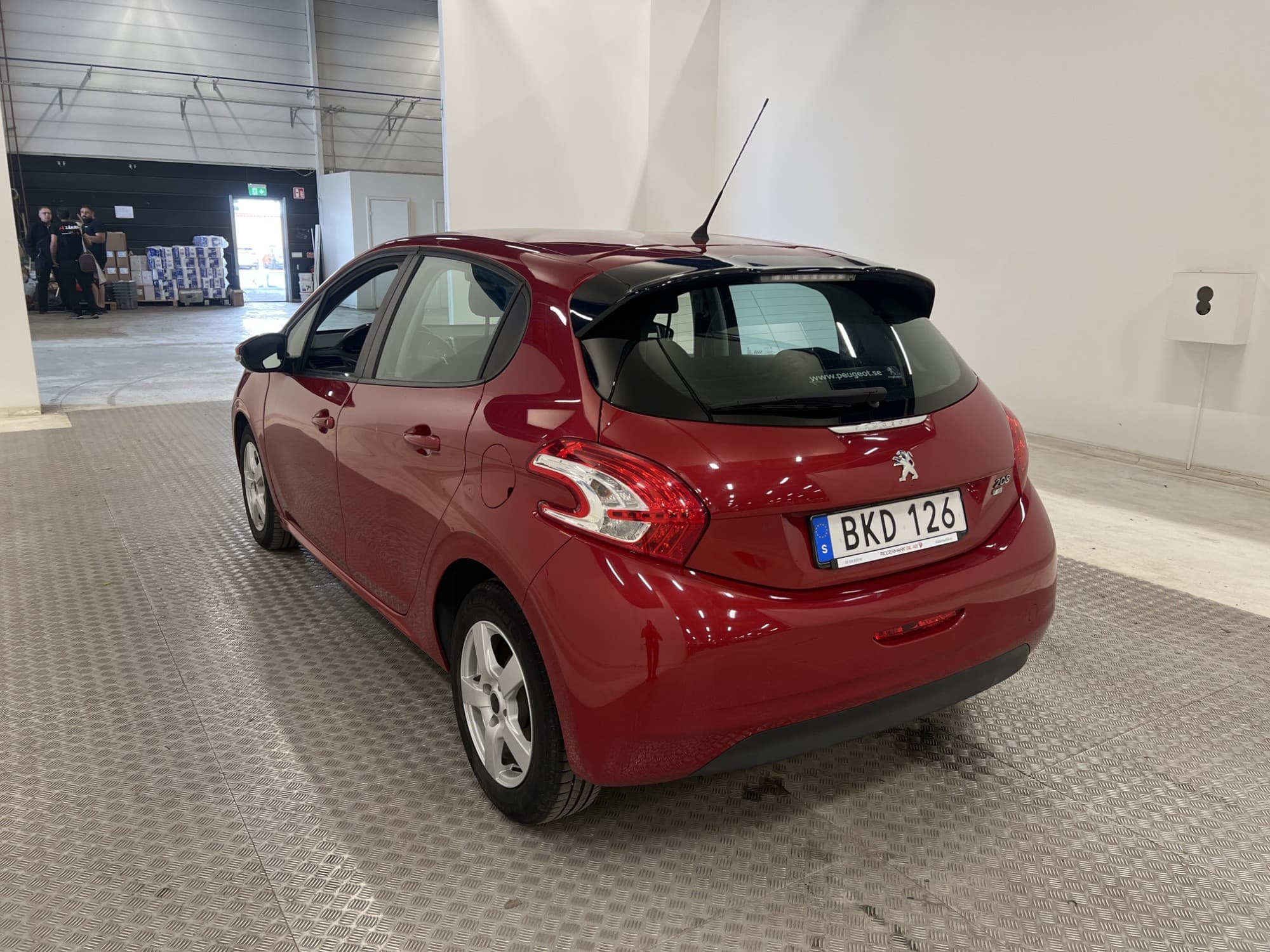 Peugeot 208 1.4 e-HDi EGS 68hk Automat 0,32L/Mil Välservad