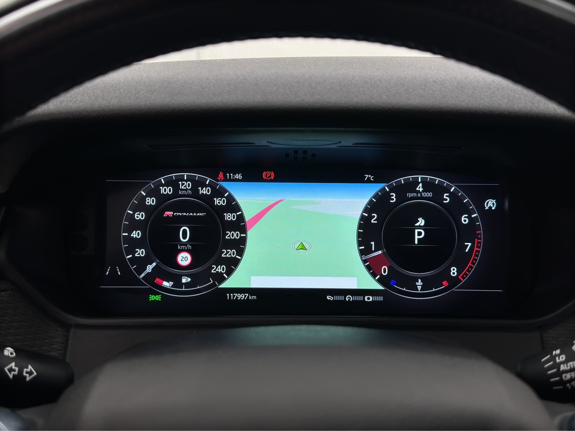 Land Rover Range Rover Velar P250 AWD R-Dynamic Pano Skinn