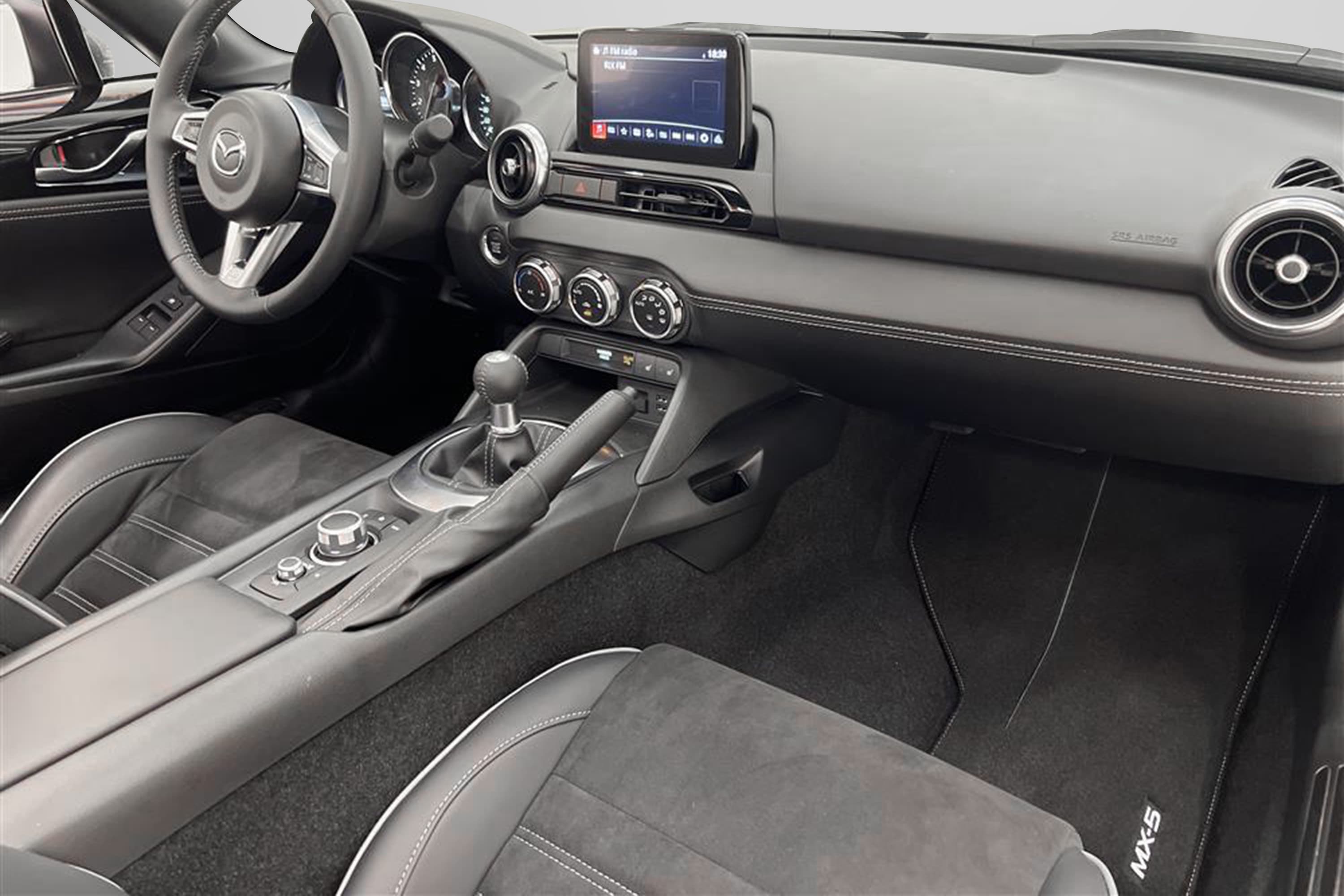 Mazda MX-5 SKYACTIV-G 184hk Cabriolet Navi BOSE Recaro Sportinteriör