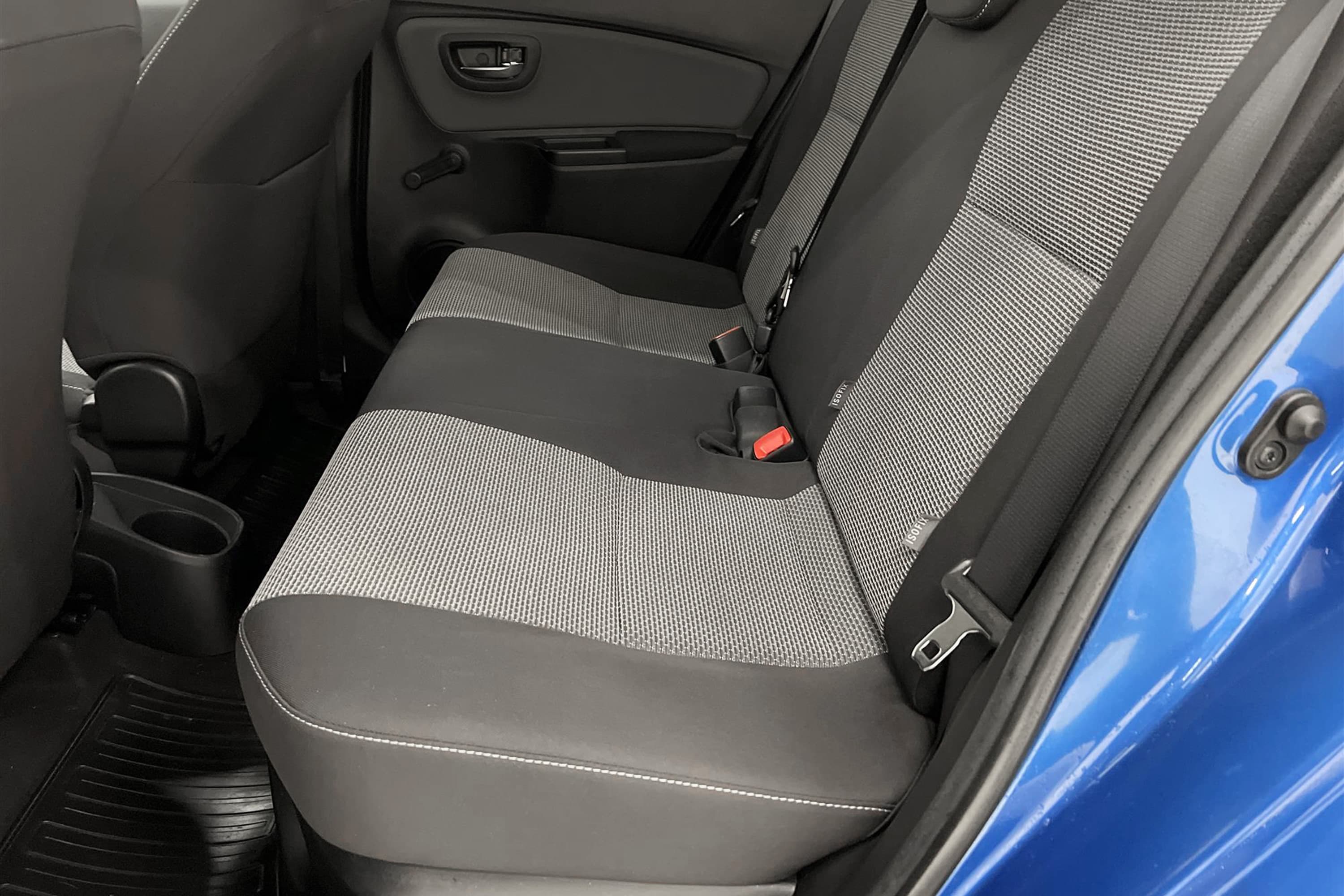 Toyota Yaris Hybrid 101hk M-Värmare B-Kam Navi 0,33L/mil