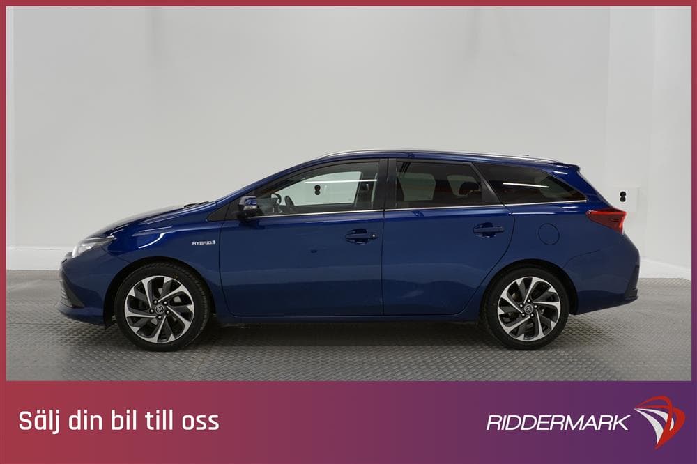Toyota Auris 1.8 HSD Touring Sports (99hk)