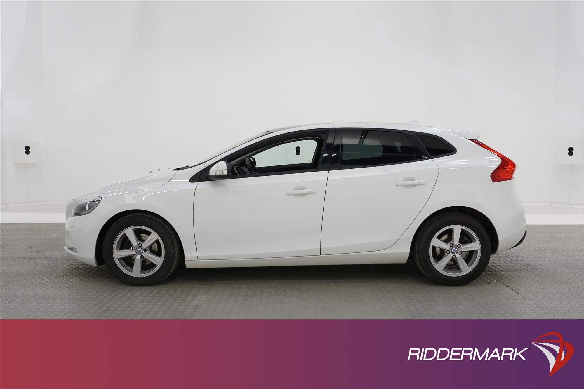 Volvo V40 D2 115hk Panorama