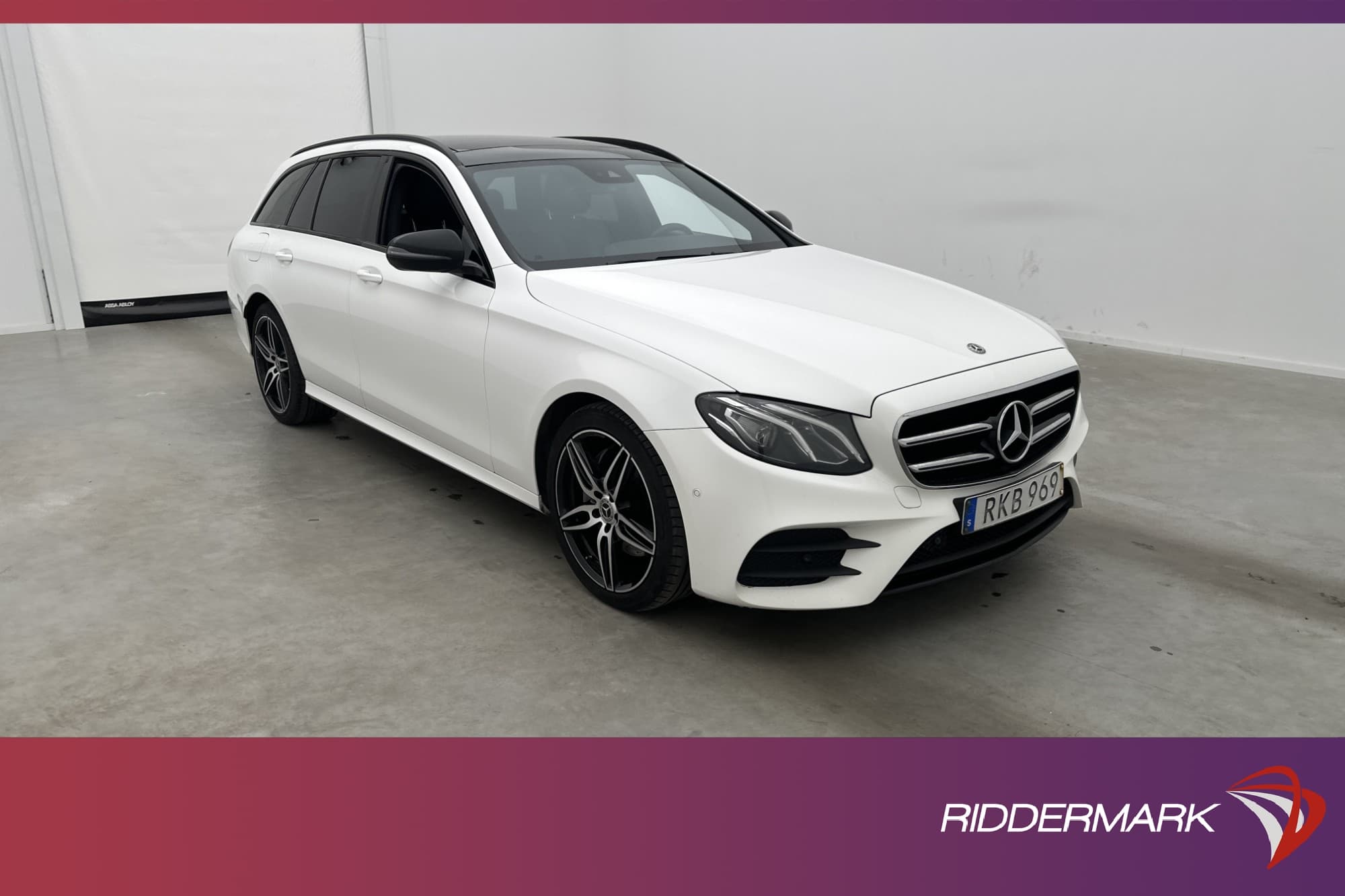 Mercedes-Benz E 220 T d 4M