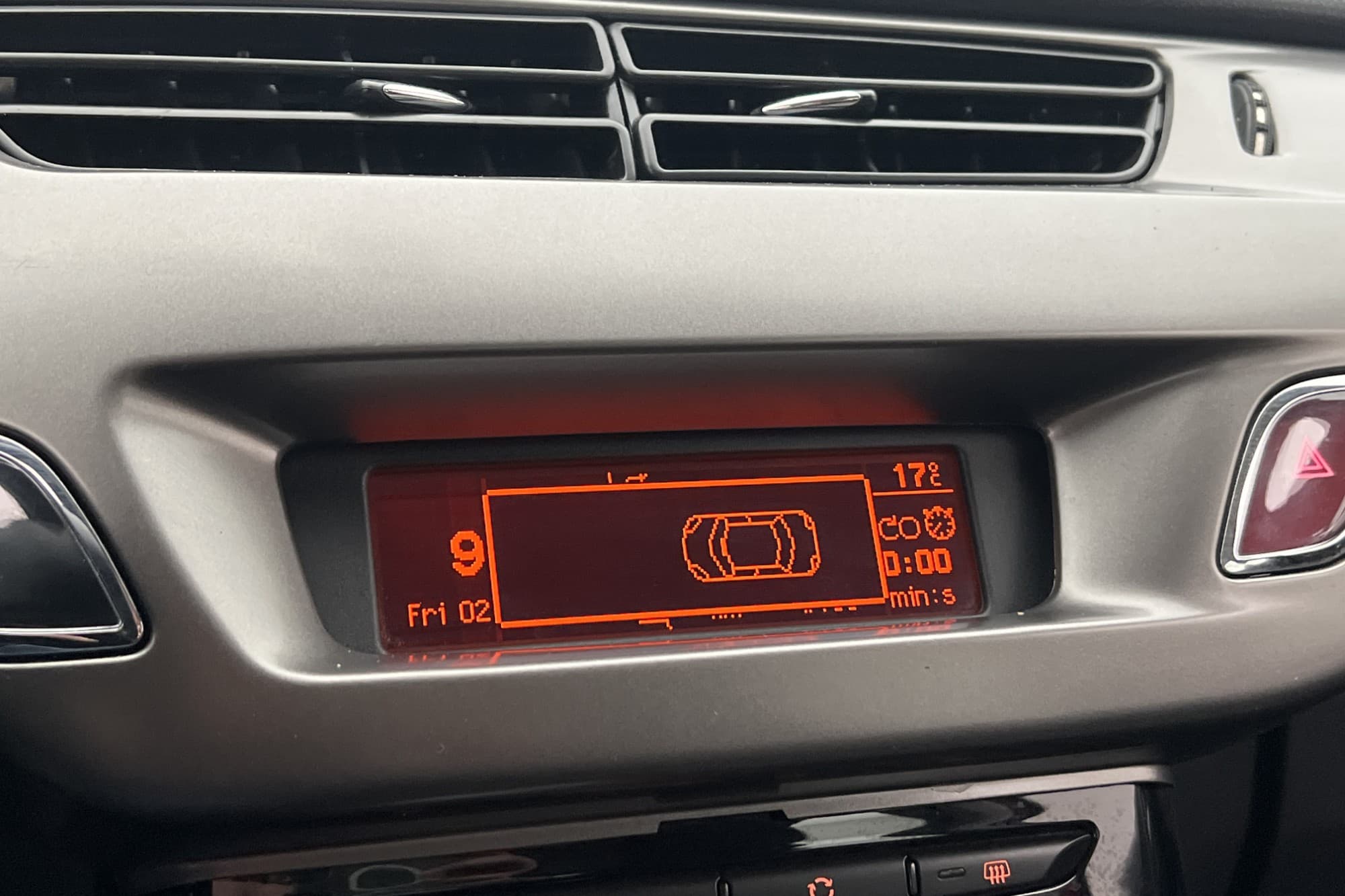 Citroën C3 1.2 e-VTi Automat 82hk P-Sensorer Farthållare