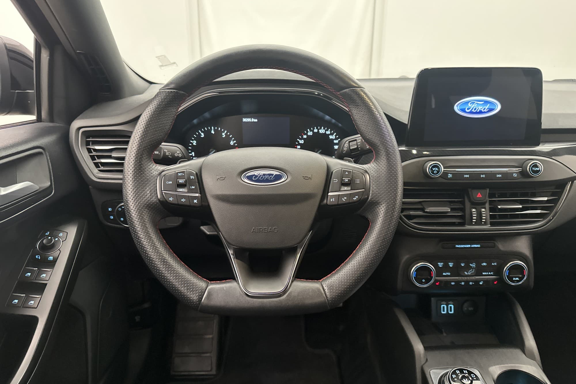 Ford Focus 1.0 125hk ST-Line Kamera Navi Rattvärme