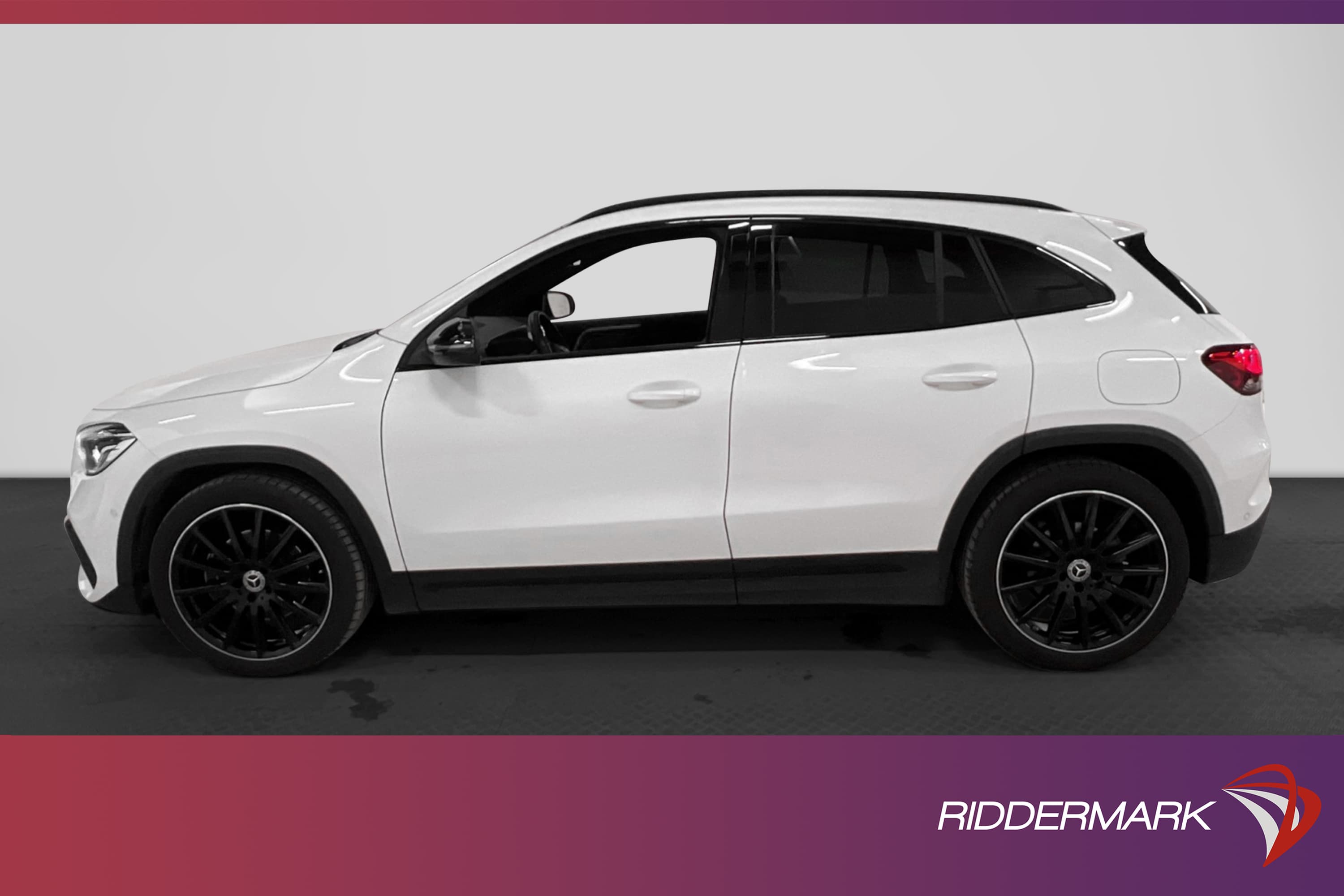 Mercedes-Benz GLA 200