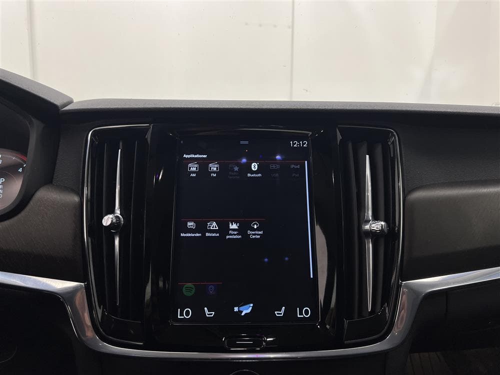 Volvo V90 Cross Country D4 AWD Inscription Pro Värmare Draginteriör