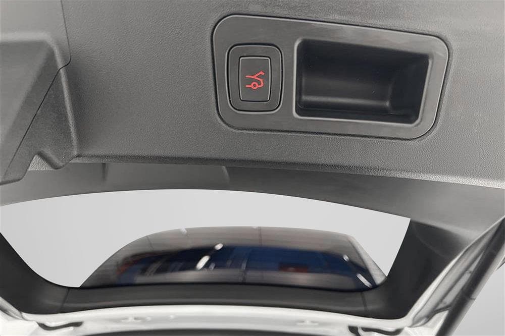 Tesla Model S Long Range AWD 423hk FSD Moms Svensksåldinteriör