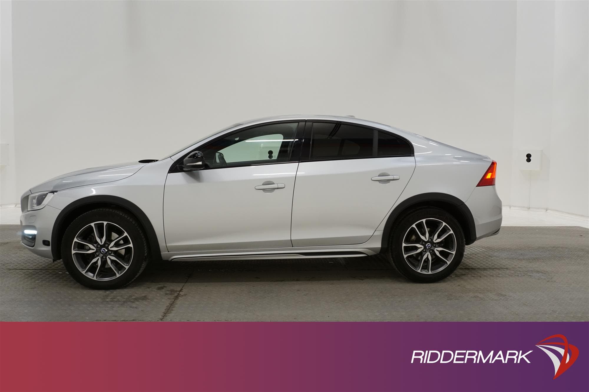 Volvo S60 Cross Country D4 AWD 190hk