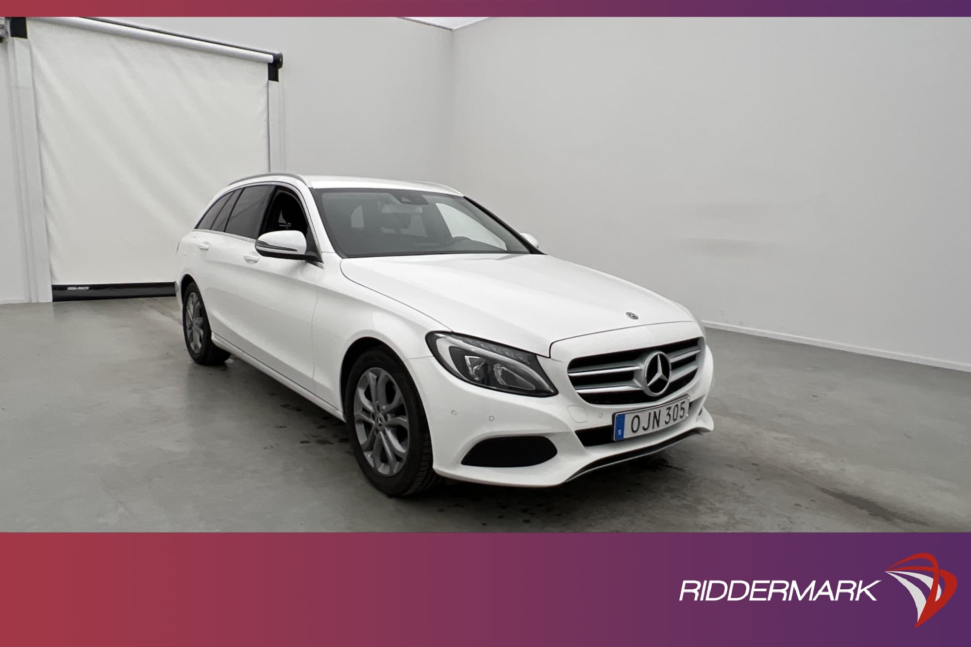 Mercedes-Benz C 180 T 156hk