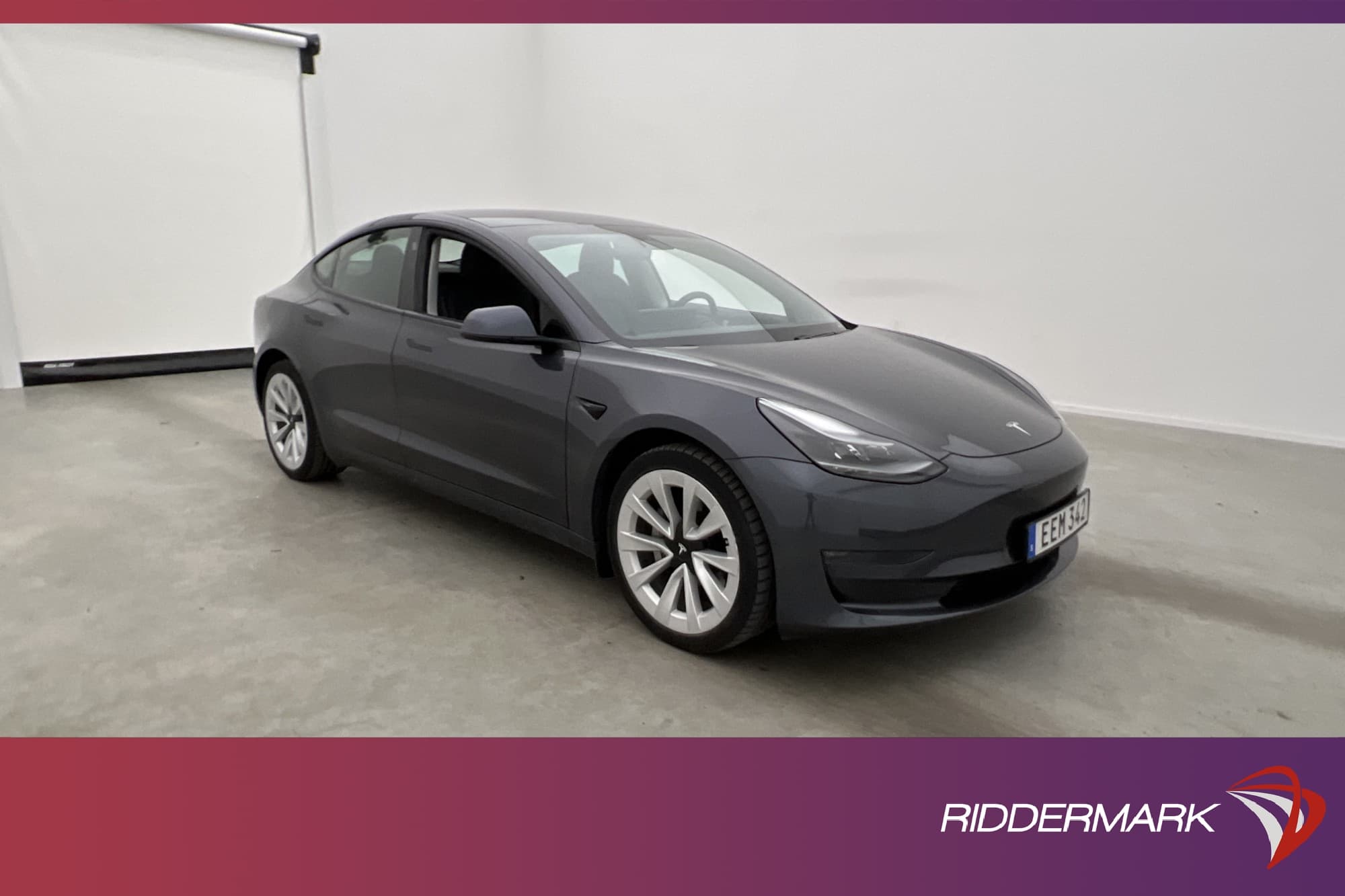 Tesla Model 3 Long Range AWD 440hk