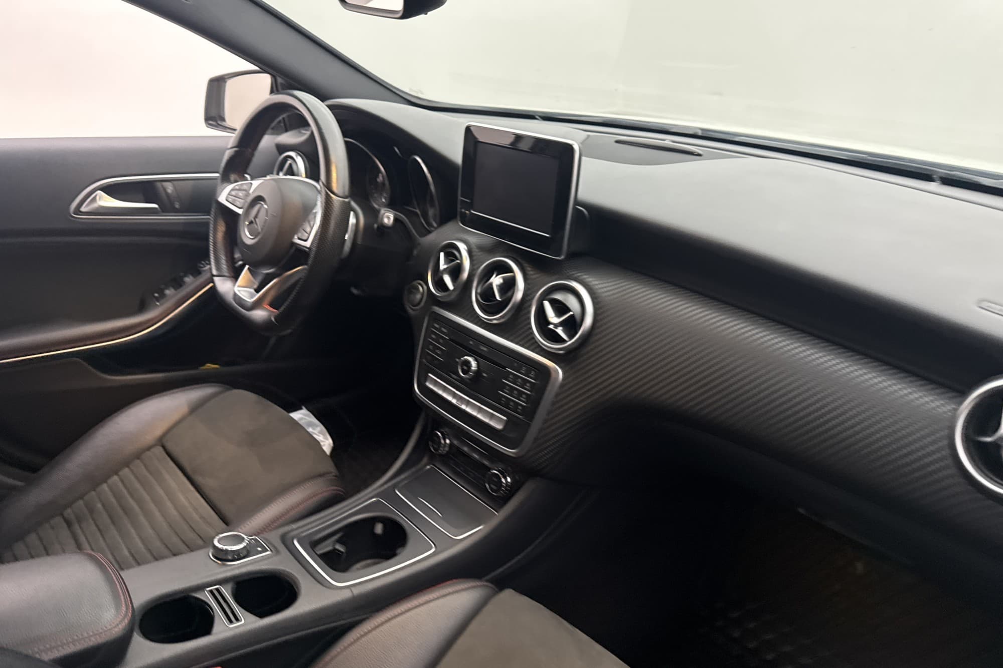 Mercedes-Benz A 220 d 4M 177hk AMG Sport Kamera D-värm PDC