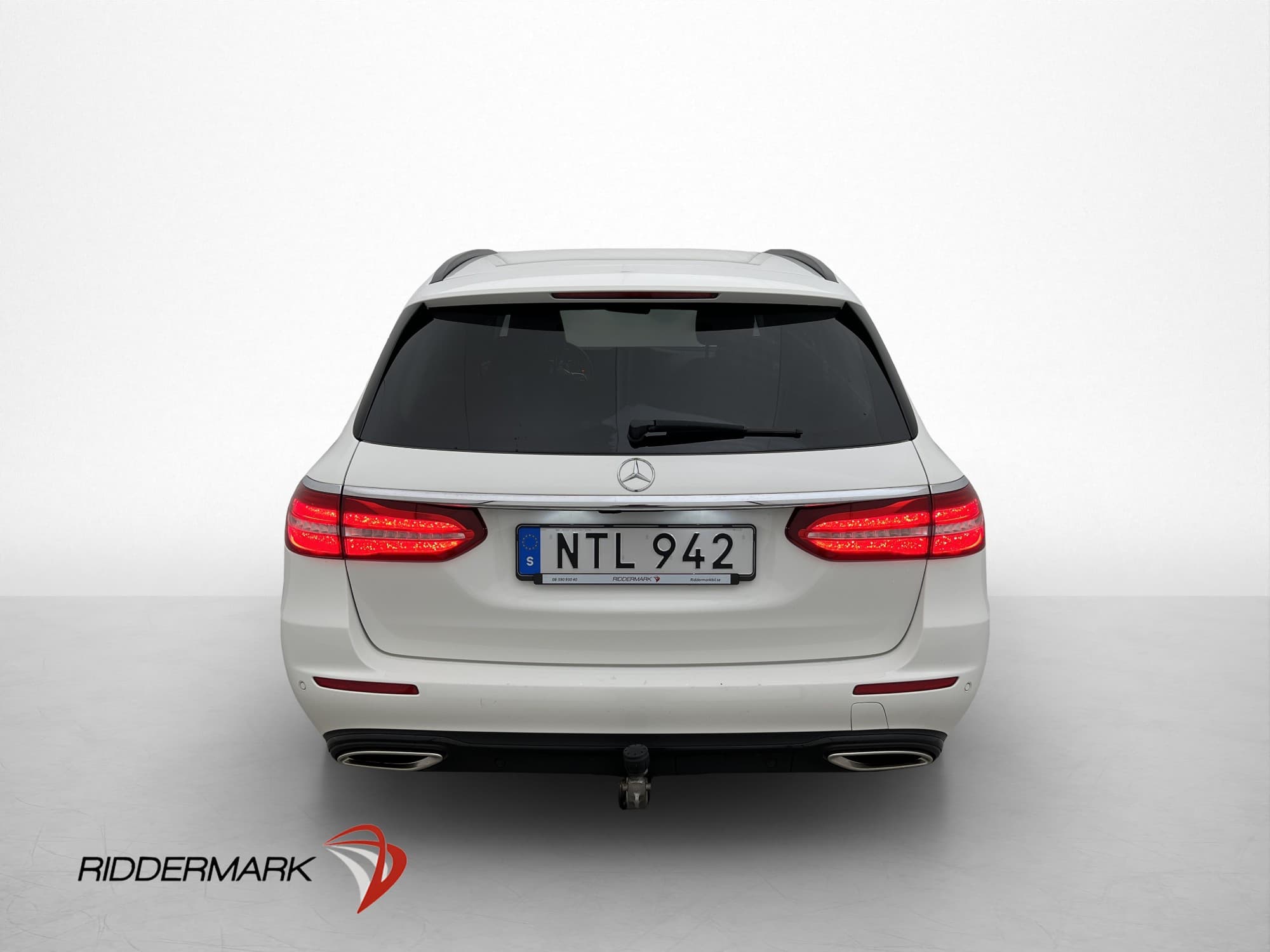 Mercedes-Benz E 200 T Avantgarde Kamera Drag Halvskinn