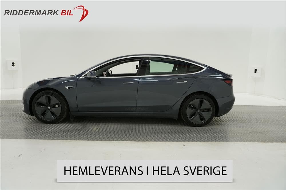 Tesla Model 3 Long Range AWD 440hk AP Pano Svensksåld