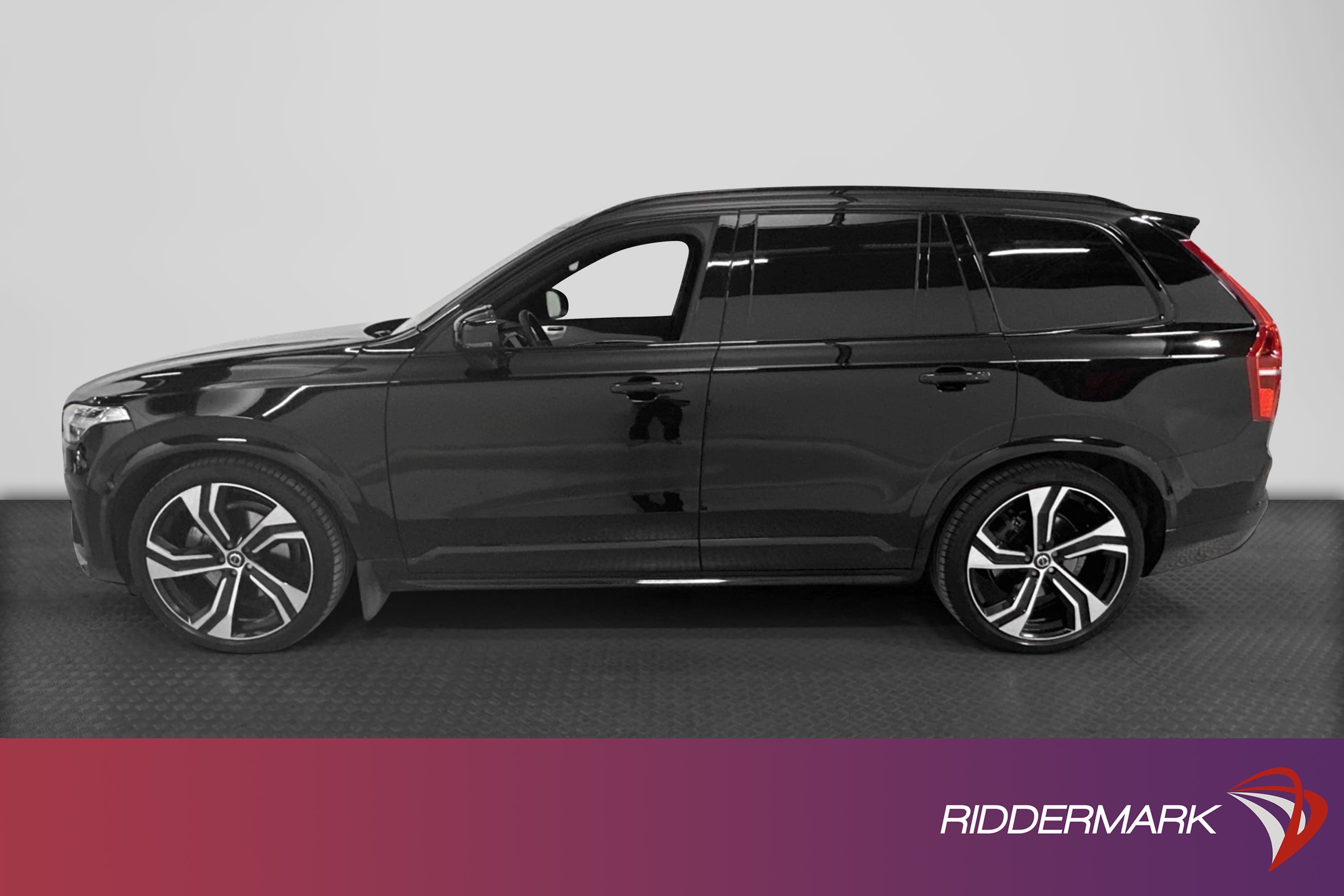 Volvo XC90 B5 AWD 