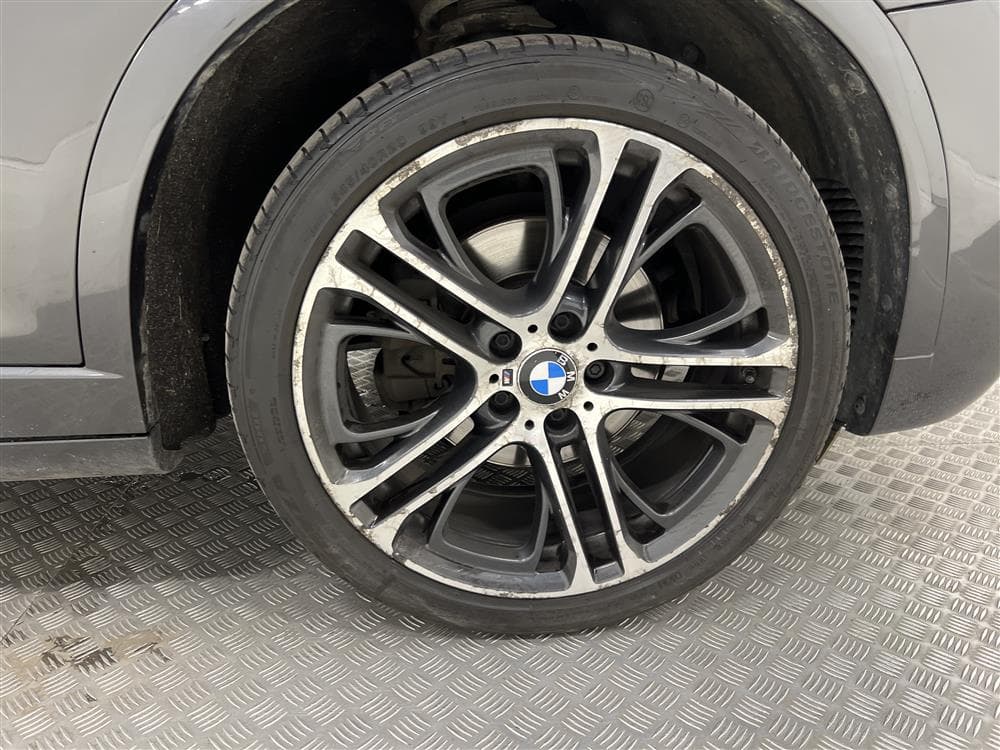 BMW X4 xDrive35d 313hk M-Sport Värmare H/K T-lucka 360° Naviinteriör