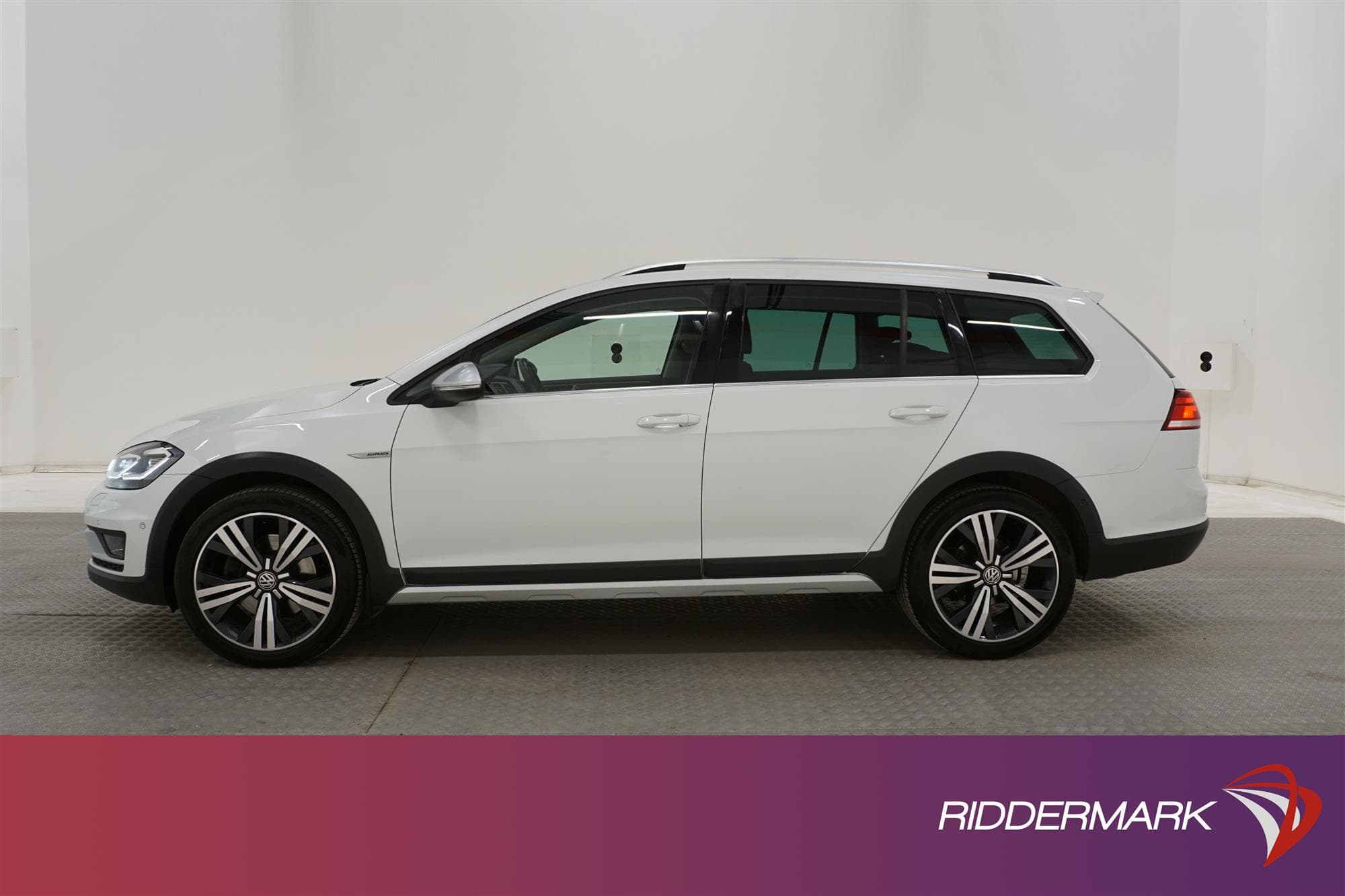 Volkswagen Golf Alltrack 1.8 TSI 4M